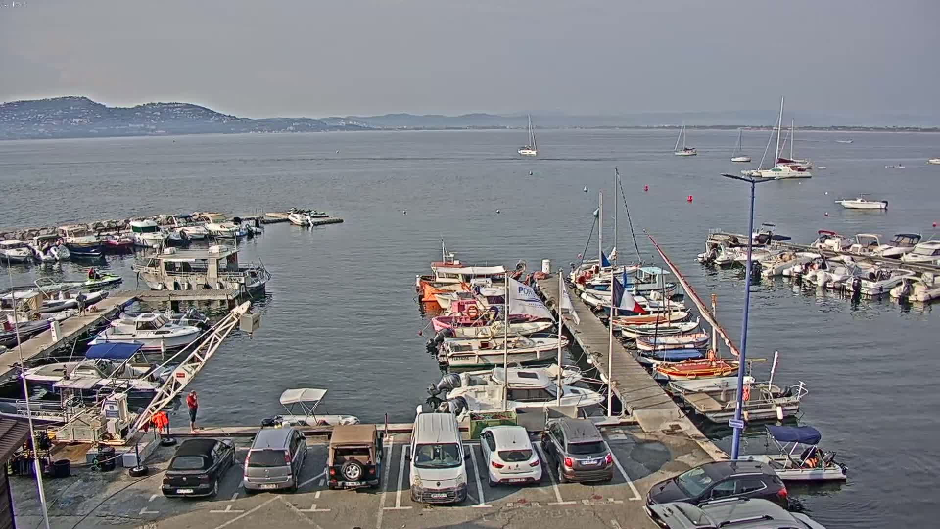 Hyeres, La Madrague Seaport Live Cam - Toulon, Var, Provence-Alpes-Côte d’Azur, France