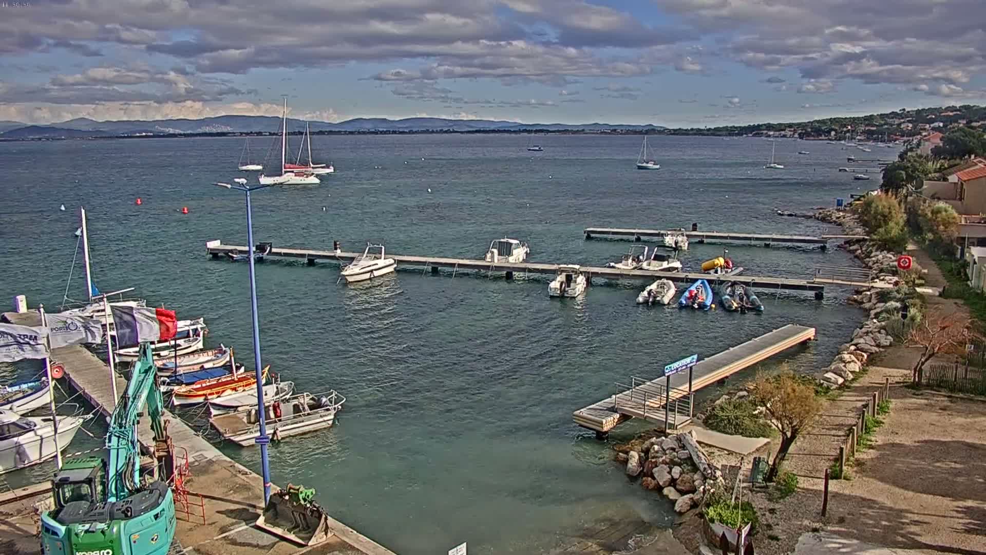 Hyeres, La Madrague Seaport Live Cam - Toulon, Var, Provence-Alpes-Côte d’Azur, France