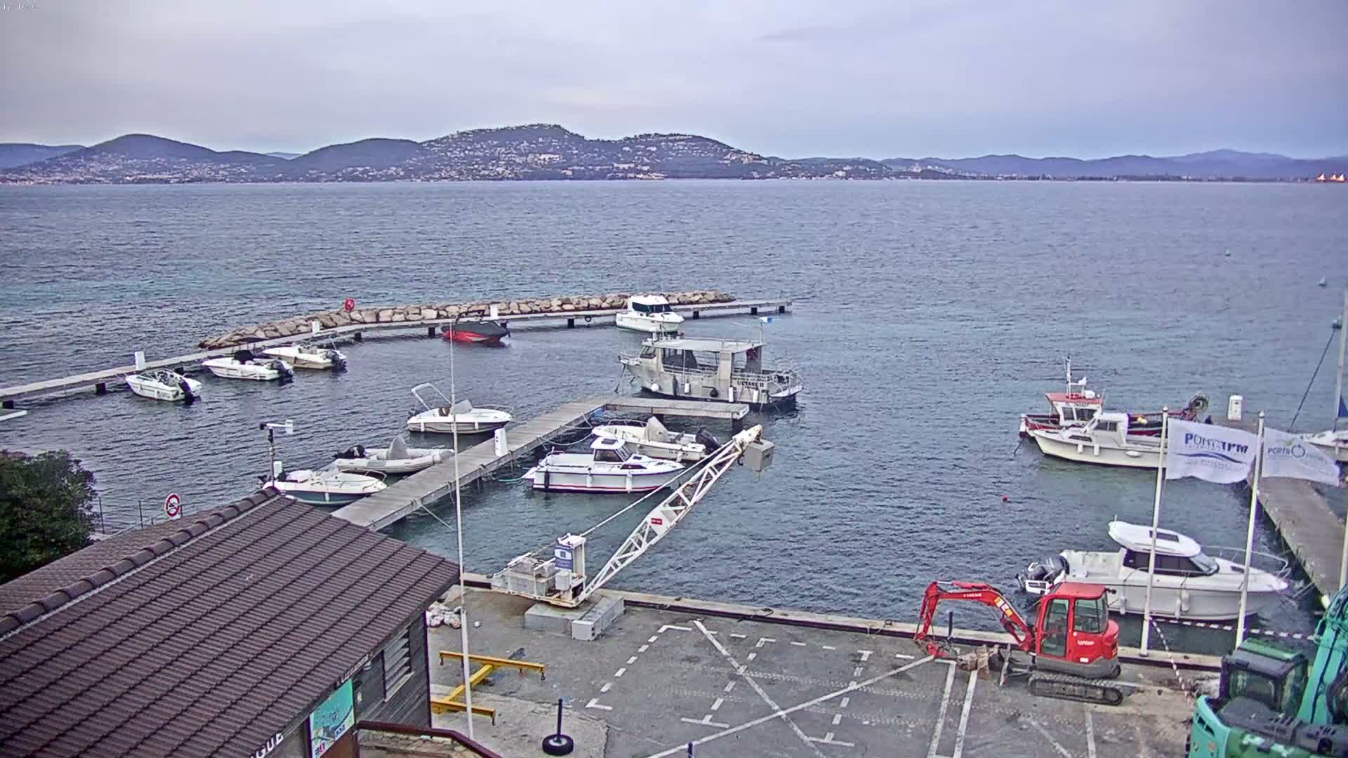 Hyeres, La Madrague Seaport Live Cam - Toulon, Var, Provence-Alpes-Côte d’Azur, France