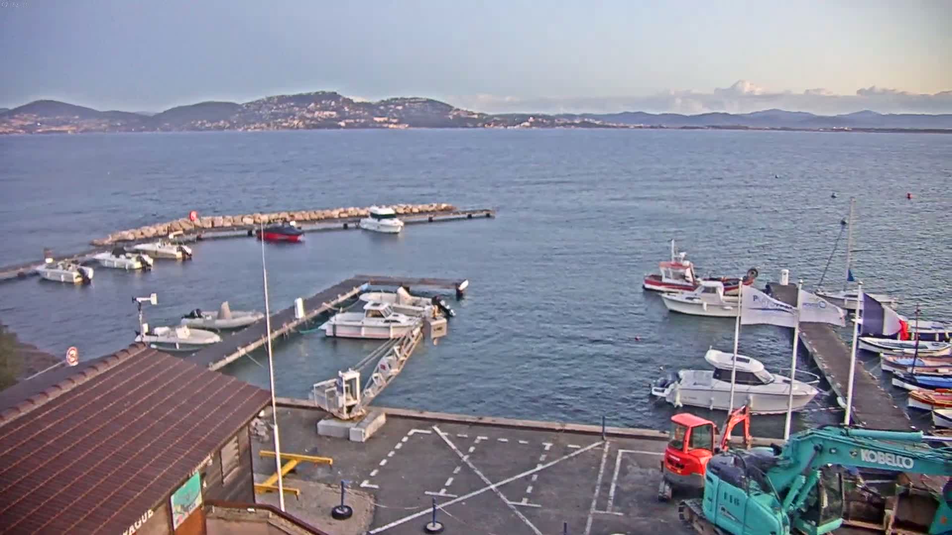 Hyeres, La Madrague Seaport Live Cam - Toulon, Var, Provence-Alpes-Côte d’Azur, France
