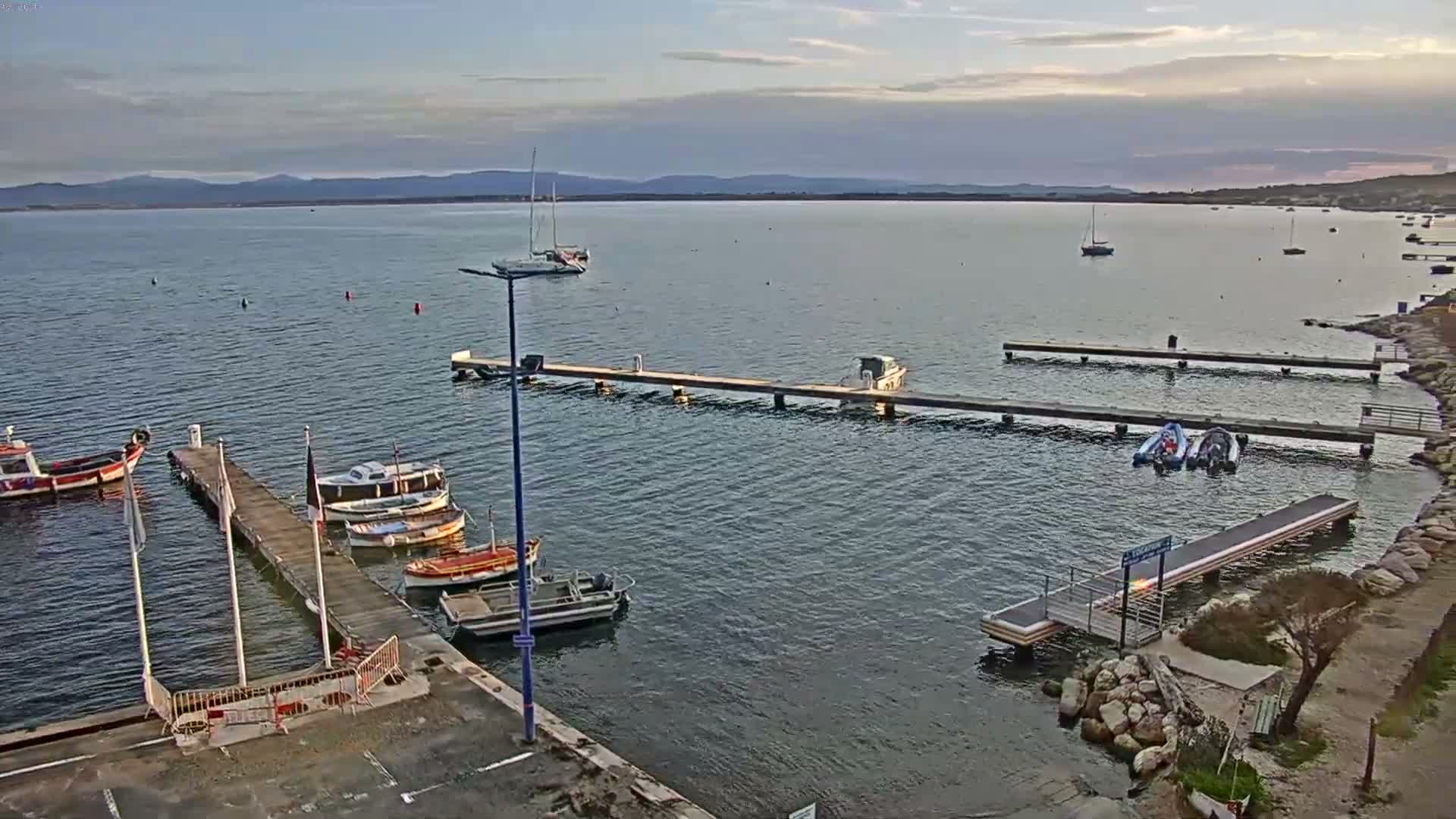 Hyeres, La Madrague Seaport Live Cam - Toulon, Var, Provence-Alpes-Côte d’Azur, France
