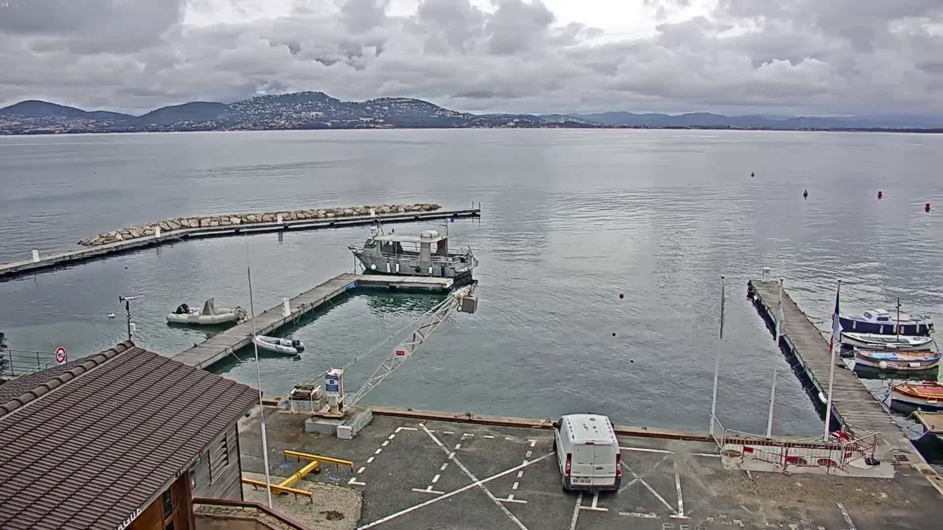 Hyeres, La Madrague Seaport Live Cam - Toulon, Var, Provence-Alpes-Côte d’Azur, France