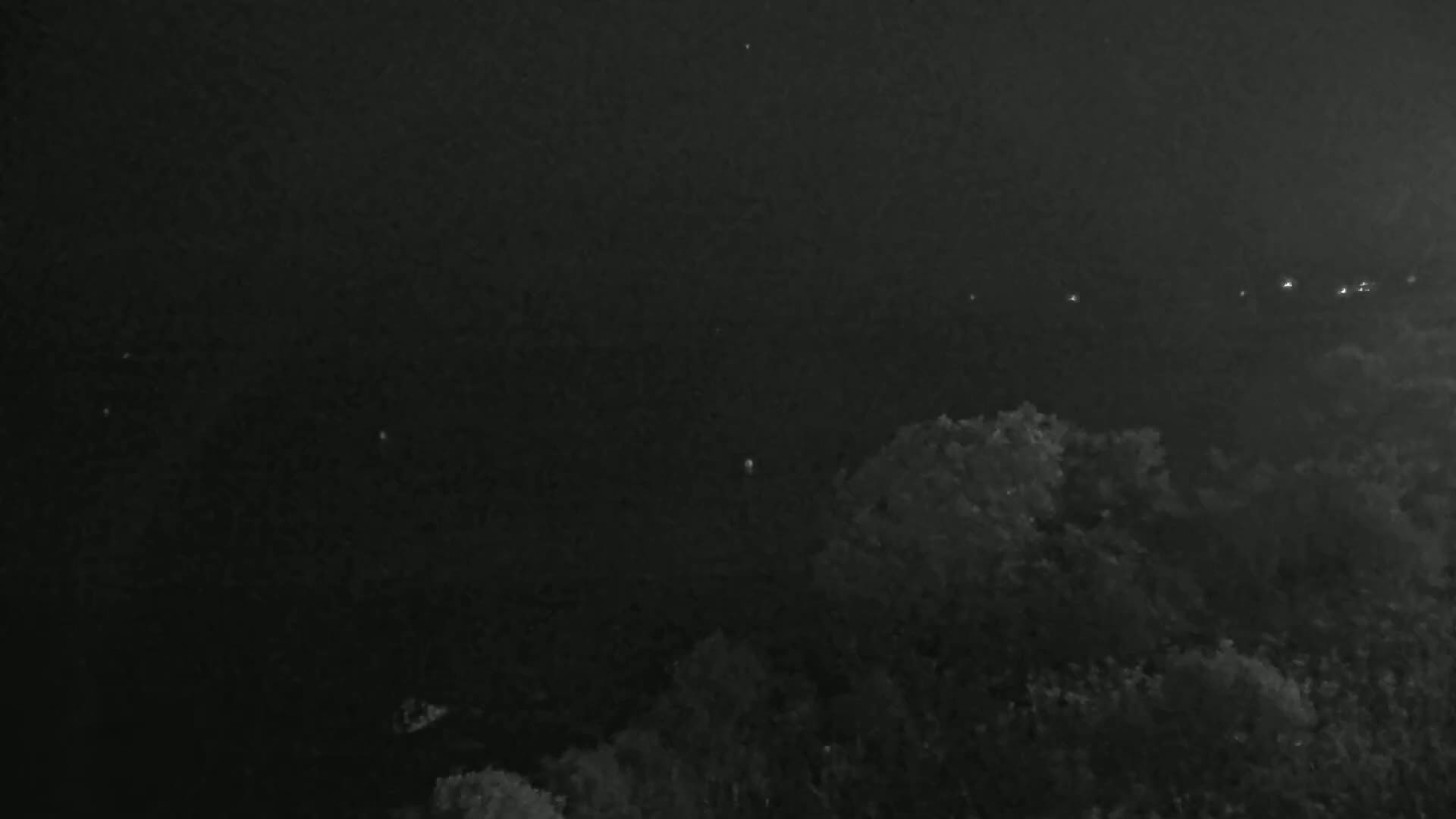 Hyeres, Plage de L'Almanarre Beach Live Cam - Toulon, Var, Provence-Alpes-Côte d’Azur, France