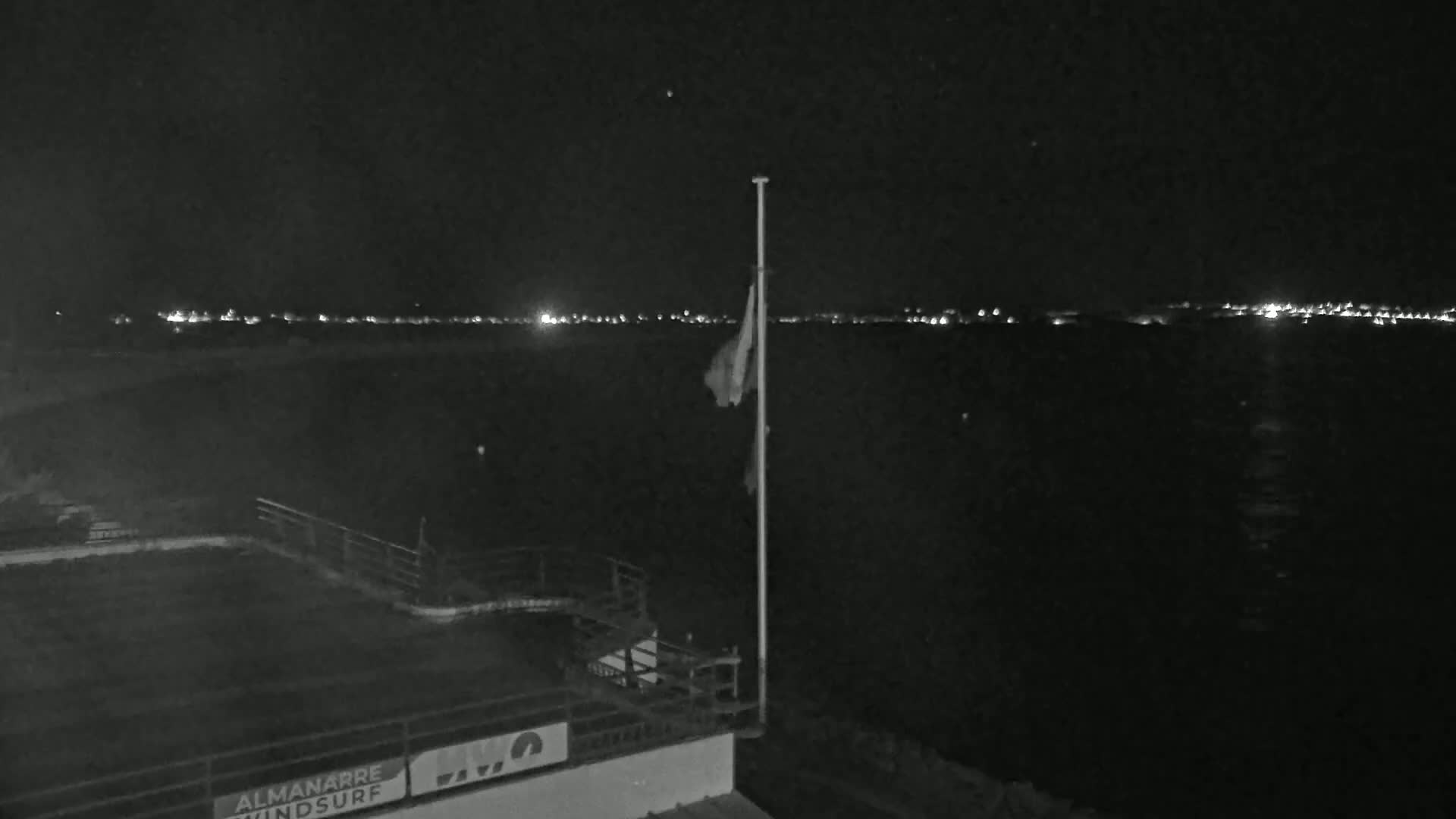 Hyeres, Plage de L'Almanarre Beach Live Cam - Toulon, Var, Provence-Alpes-Côte d’Azur, France
