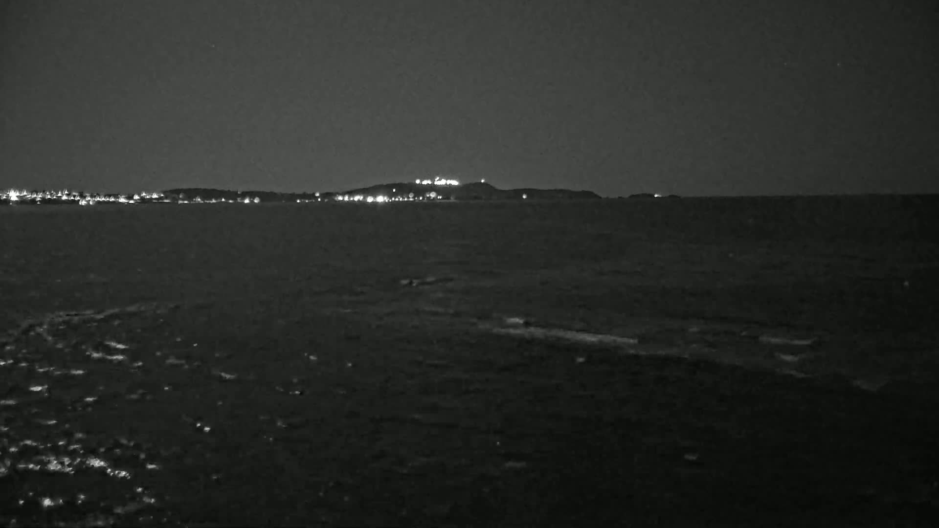 Hyeres, Plage de L'Almanarre Beach Live Cam - Toulon, Var, Provence-Alpes-Côte d’Azur, France