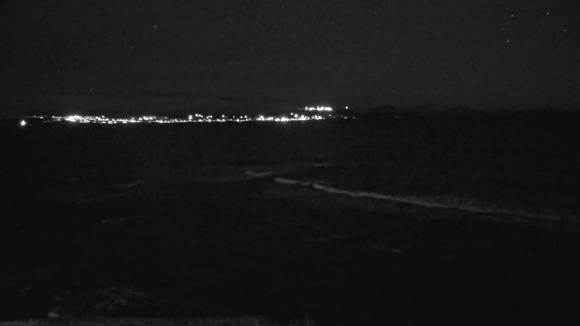 Hyeres, Plage de L'Almanarre Beach Live Cam - Toulon, Var, Provence-Alpes-Côte d’Azur, France