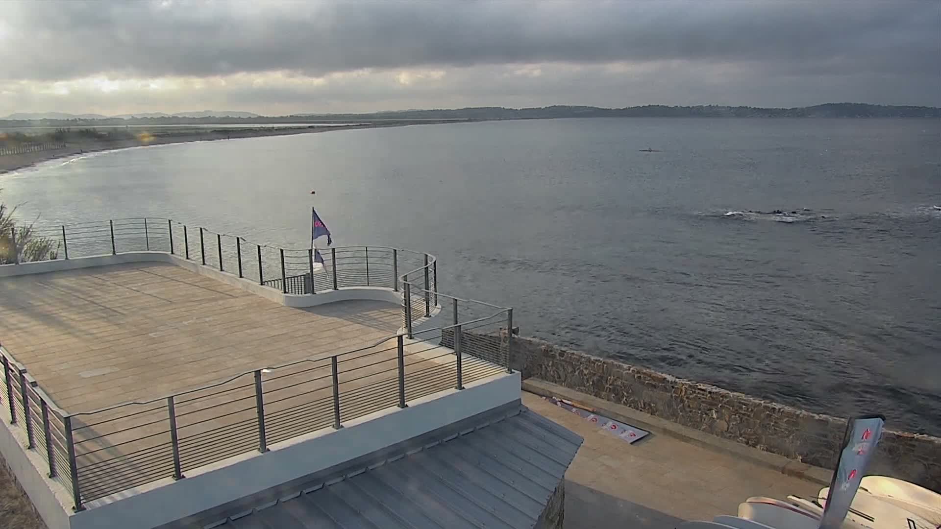 Hyeres, Plage de L'Almanarre Beach Live Cam - Toulon, Var, Provence-Alpes-Côte d’Azur, France