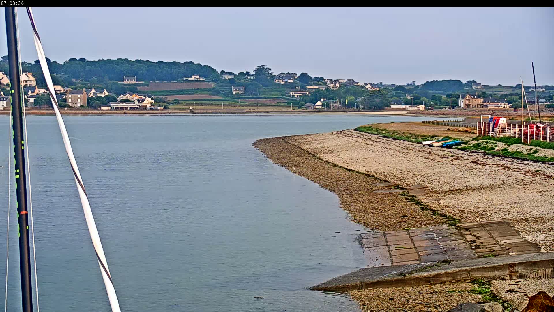 Saint-Pol-de-Leon Comune & Marine Live Cam - Morlaix, Finistere, Bretagne, France