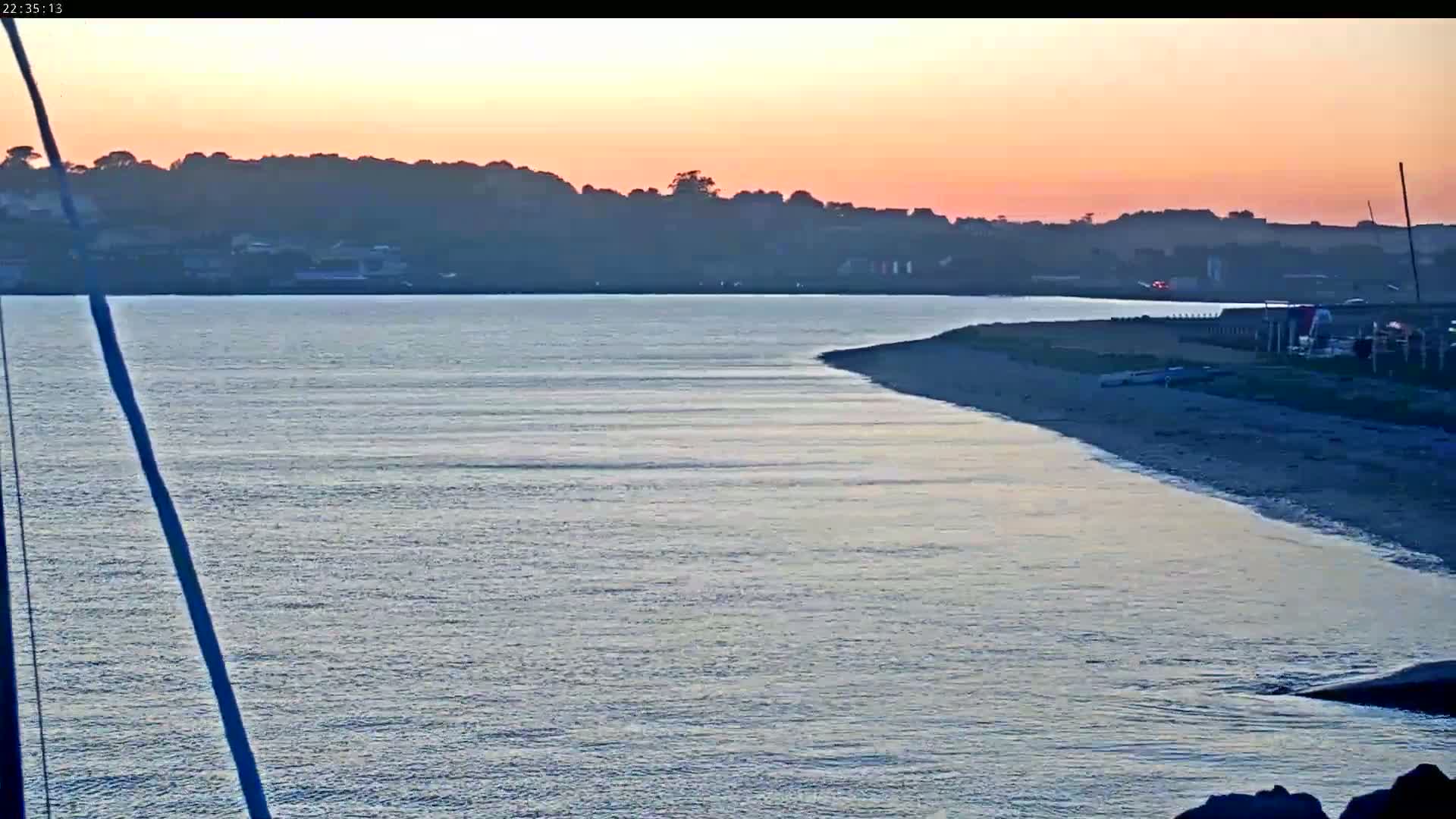 Saint-Pol-de-Leon Comune & Marine Live Cam - Morlaix, Finistere, Bretagne, France