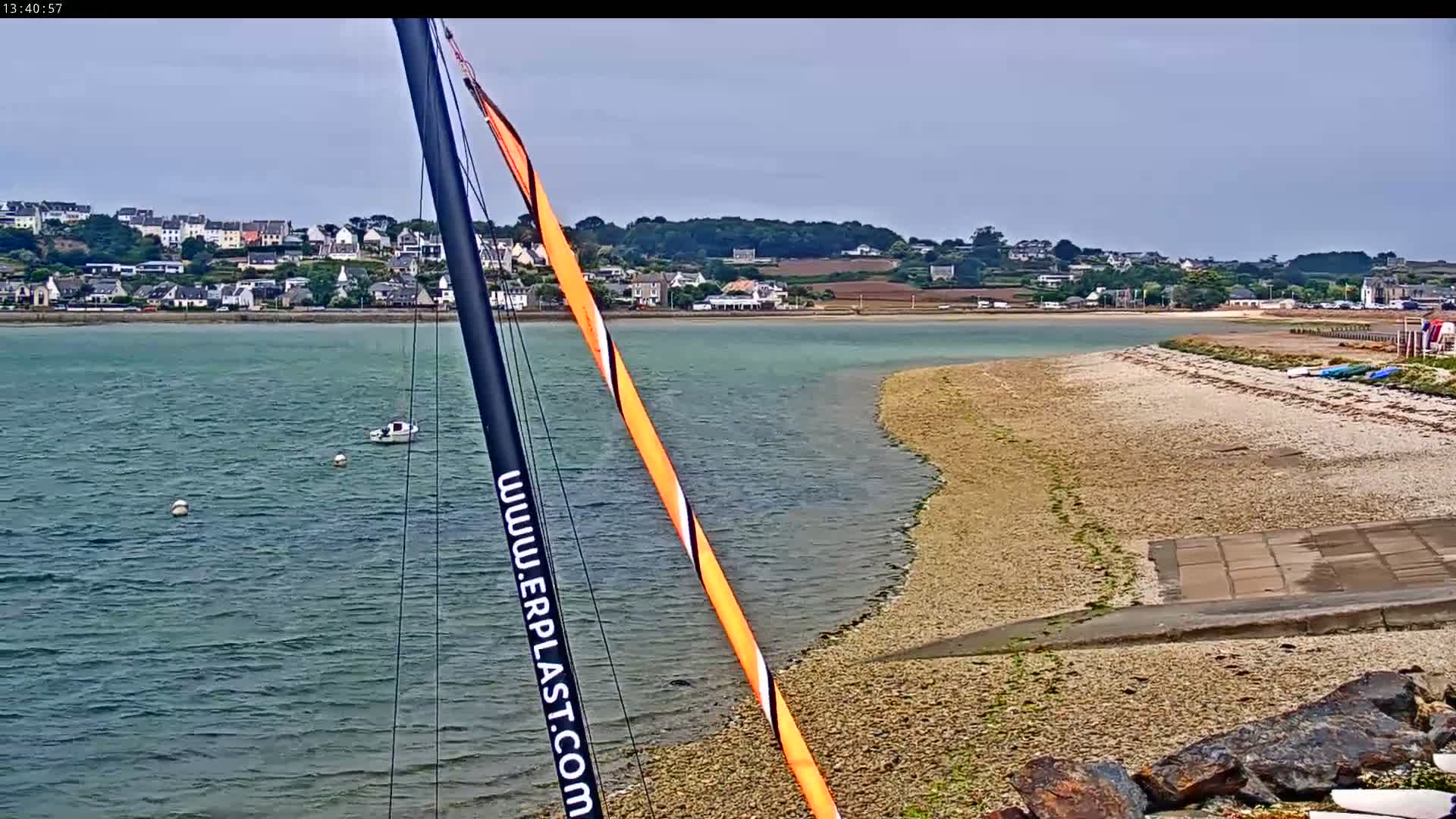 Saint-Pol-de-Leon Comune & Marine Live Cam - Morlaix, Finistere, Bretagne, France