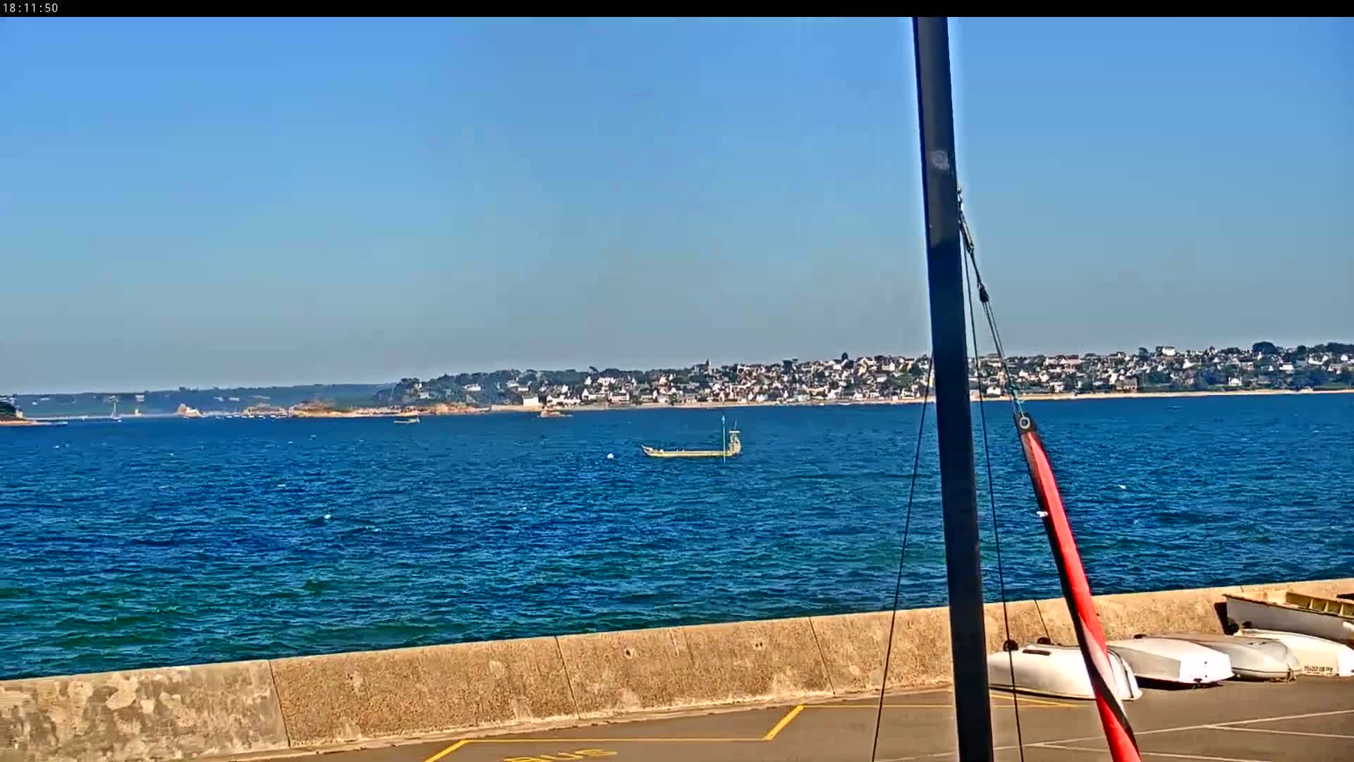 Saint-Pol-de-Leon Comune & Marine Live Cam - Morlaix, Finistere, Bretagne, France