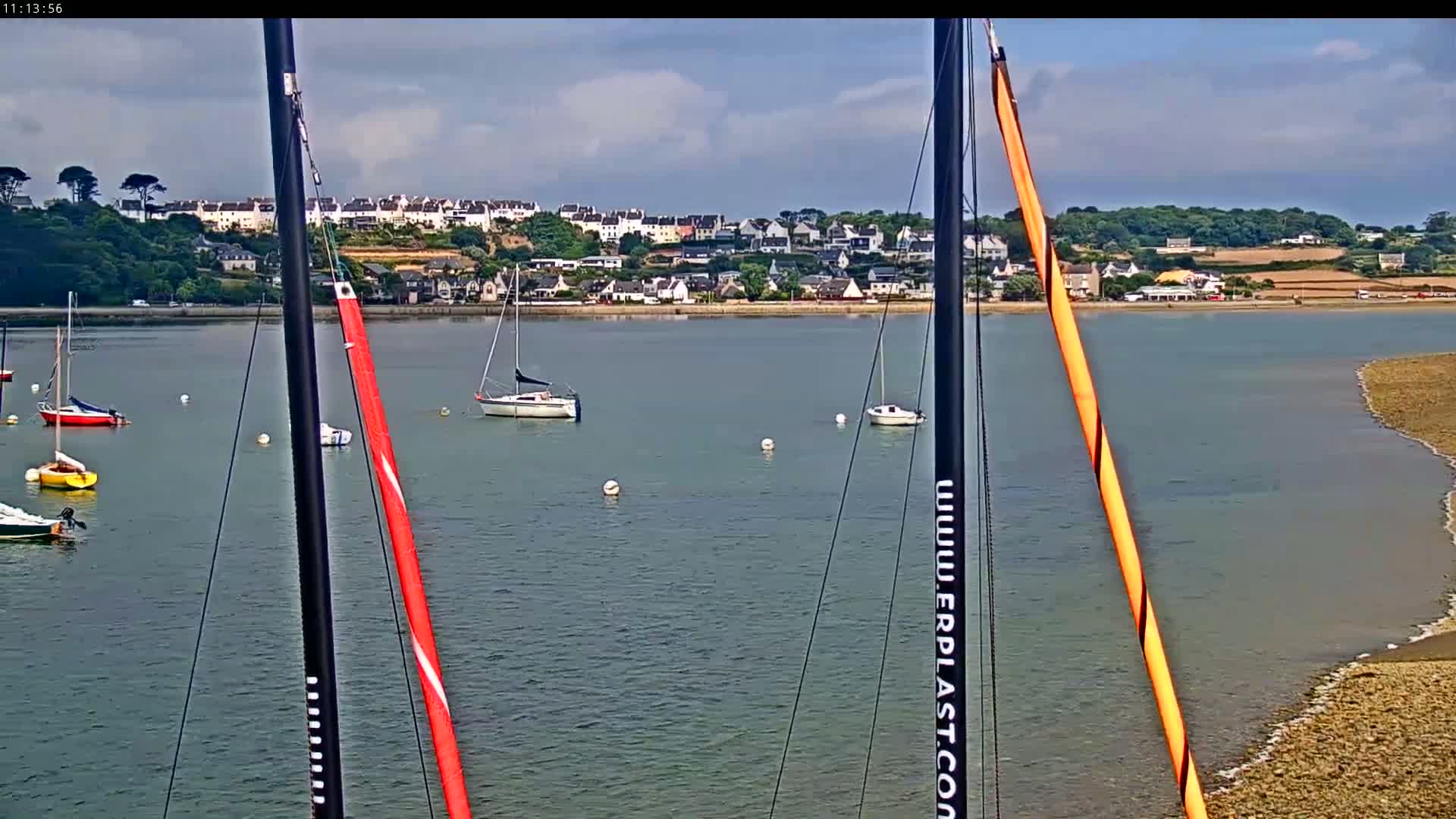 Saint-Pol-de-Leon Comune & Marine Live Cam - Morlaix, Finistere, Bretagne, France