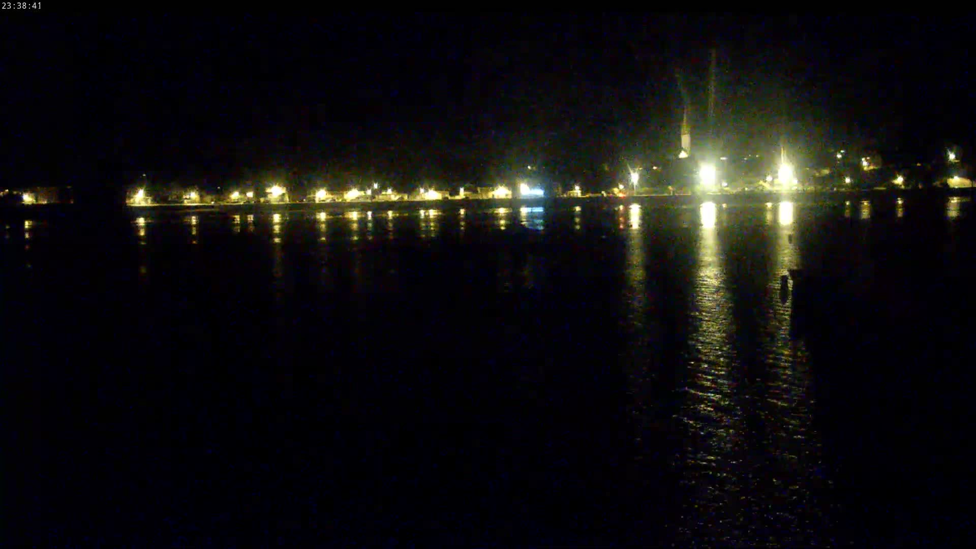 Saint-Pol-de-Leon Comune & Marine Live Cam - Morlaix, Finistere, Bretagne, France