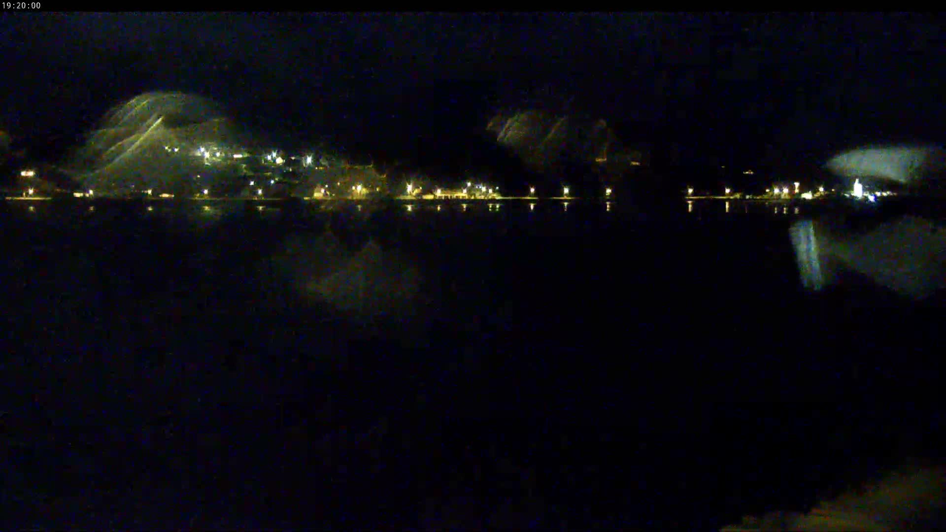 Saint-Pol-de-Leon Comune & Marine Live Cam - Morlaix, Finistere, Bretagne, France