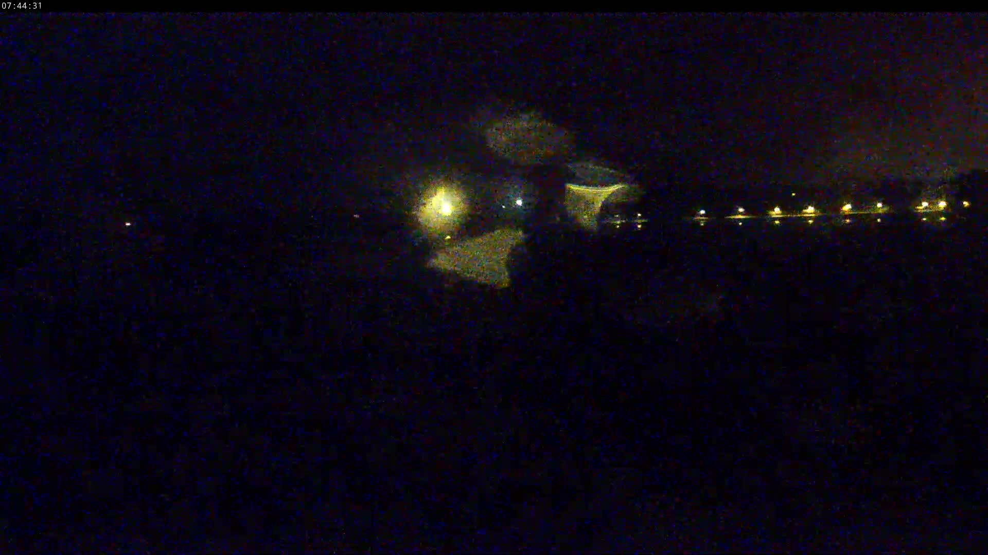 Saint-Pol-de-Leon Comune & Marine Live Cam - Morlaix, Finistere, Bretagne, France
