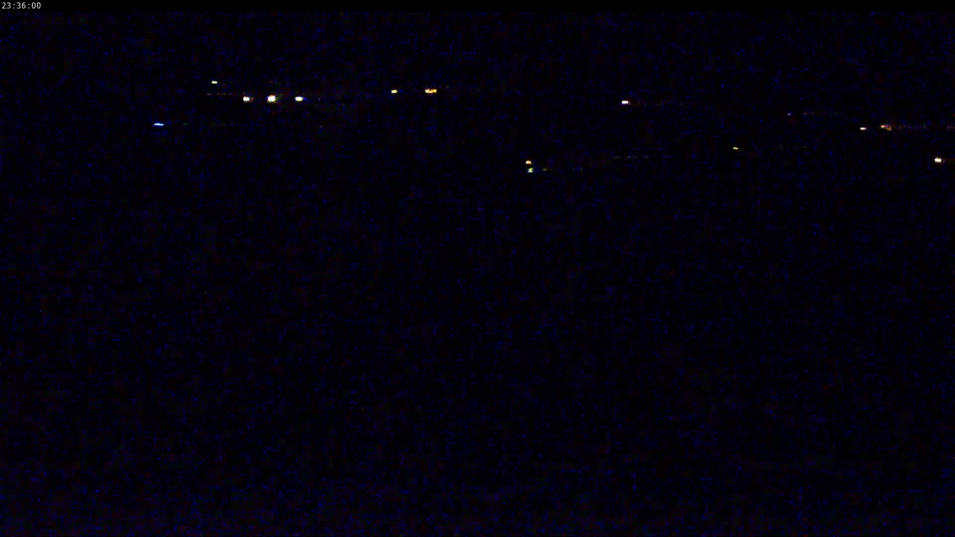 Saint-Pol-de-Leon Comune & Marine Live Cam - Morlaix, Finistere, Bretagne, France