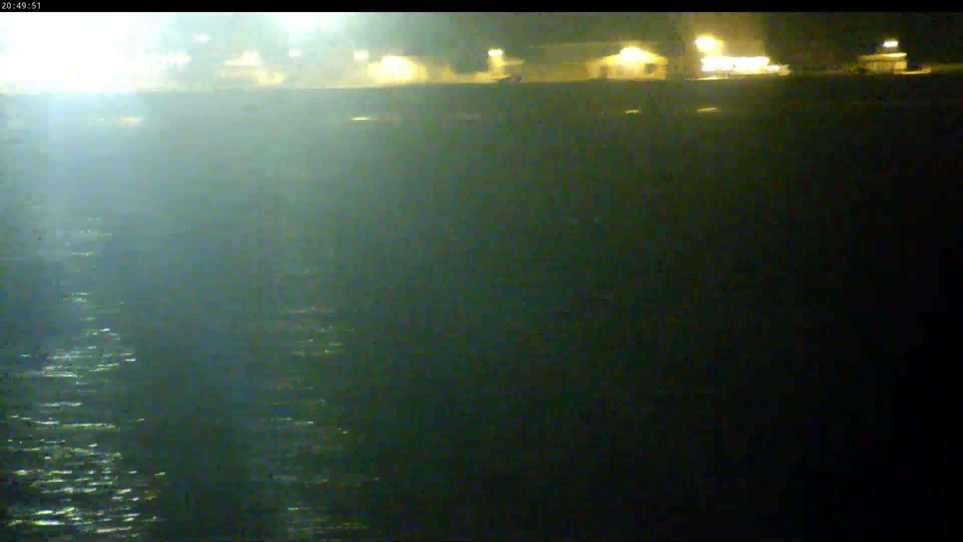 Saint-Pol-de-Leon Comune & Marine Live Cam - Morlaix, Finistere, Bretagne, France