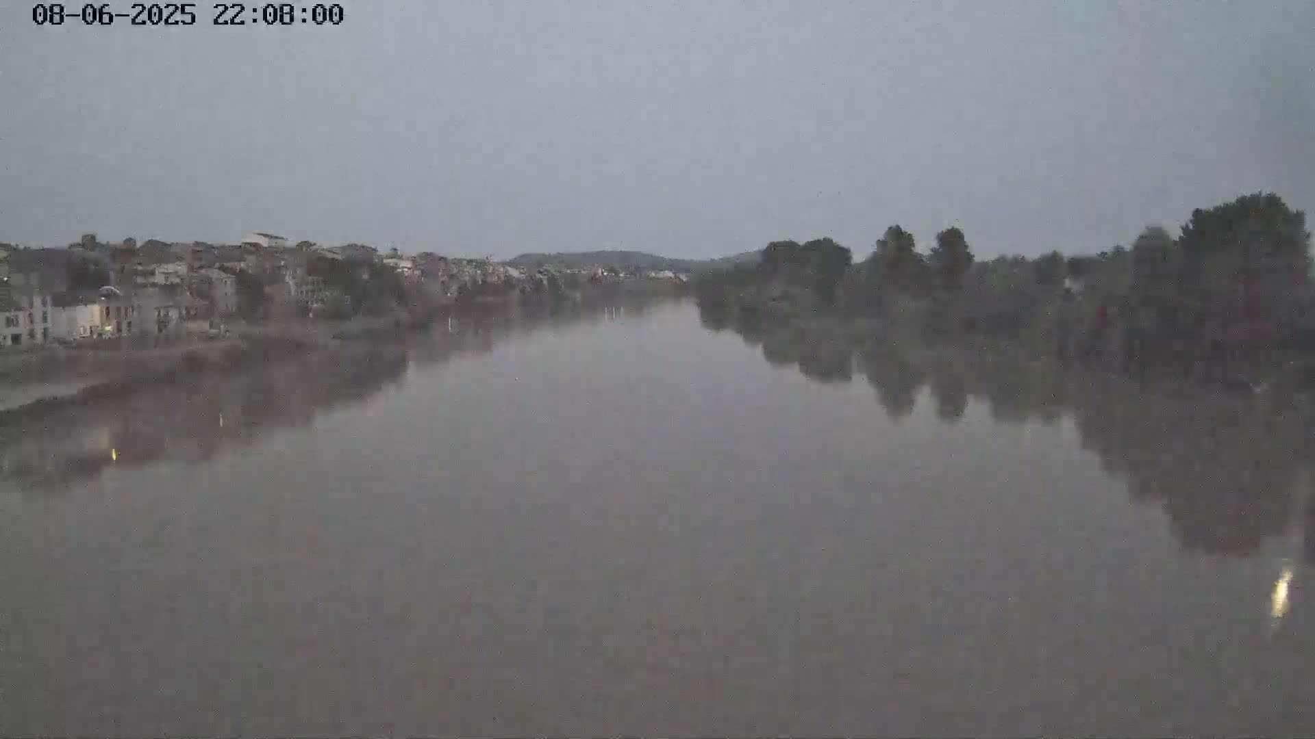 Tonneins City & Riviere Garonne River Live Cam - Marmande, Lot-et-Garonne, Nouvelle-Aquitaine, France