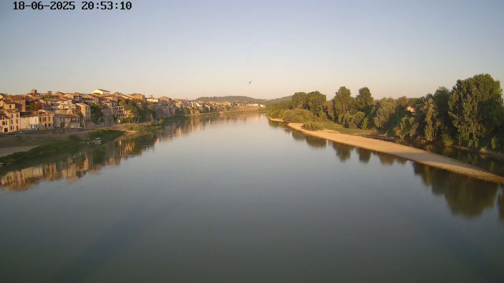 Tonneins City & Riviere Garonne River Live Cam - Marmande, Lot-et-Garonne, Nouvelle-Aquitaine, France