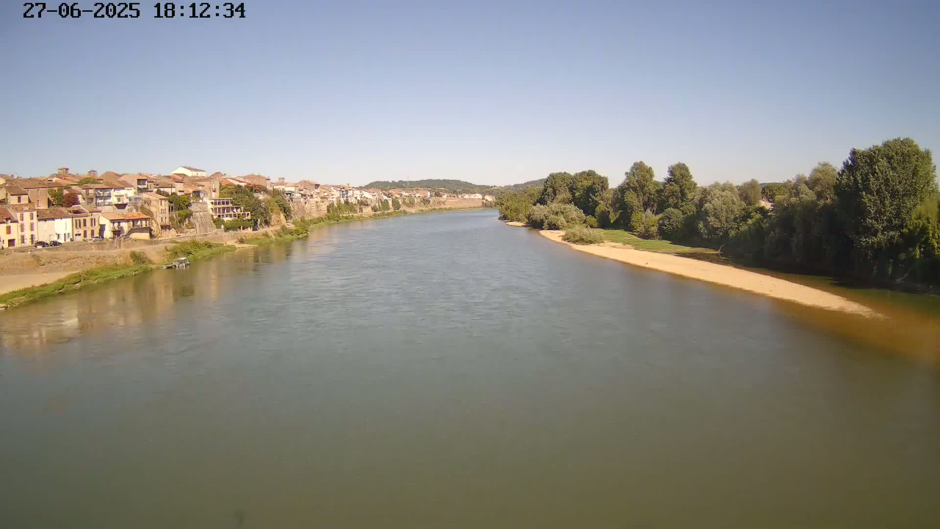Tonneins City & Riviere Garonne River Live Cam - Marmande, Lot-et-Garonne, Nouvelle-Aquitaine, France