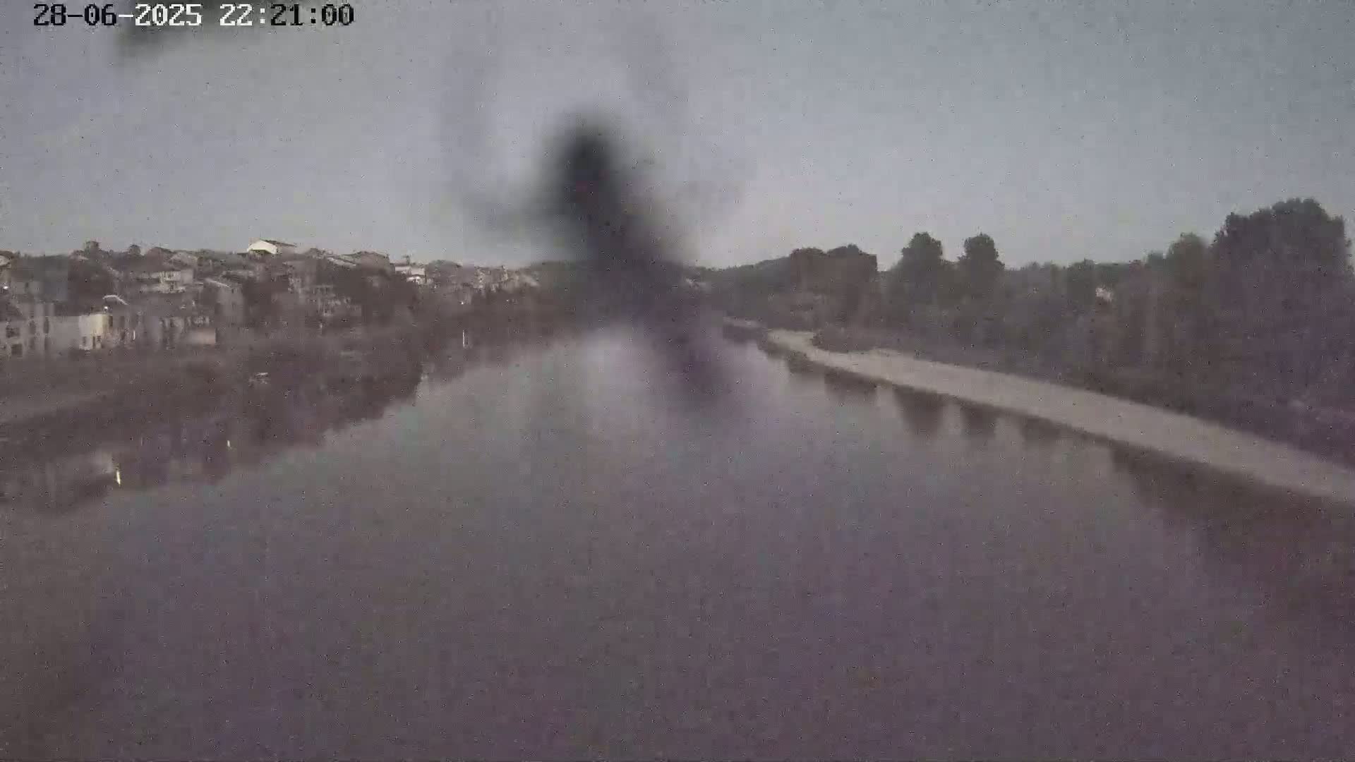 Tonneins City & Riviere Garonne River Live Cam - Marmande, Lot-et-Garonne, Nouvelle-Aquitaine, France