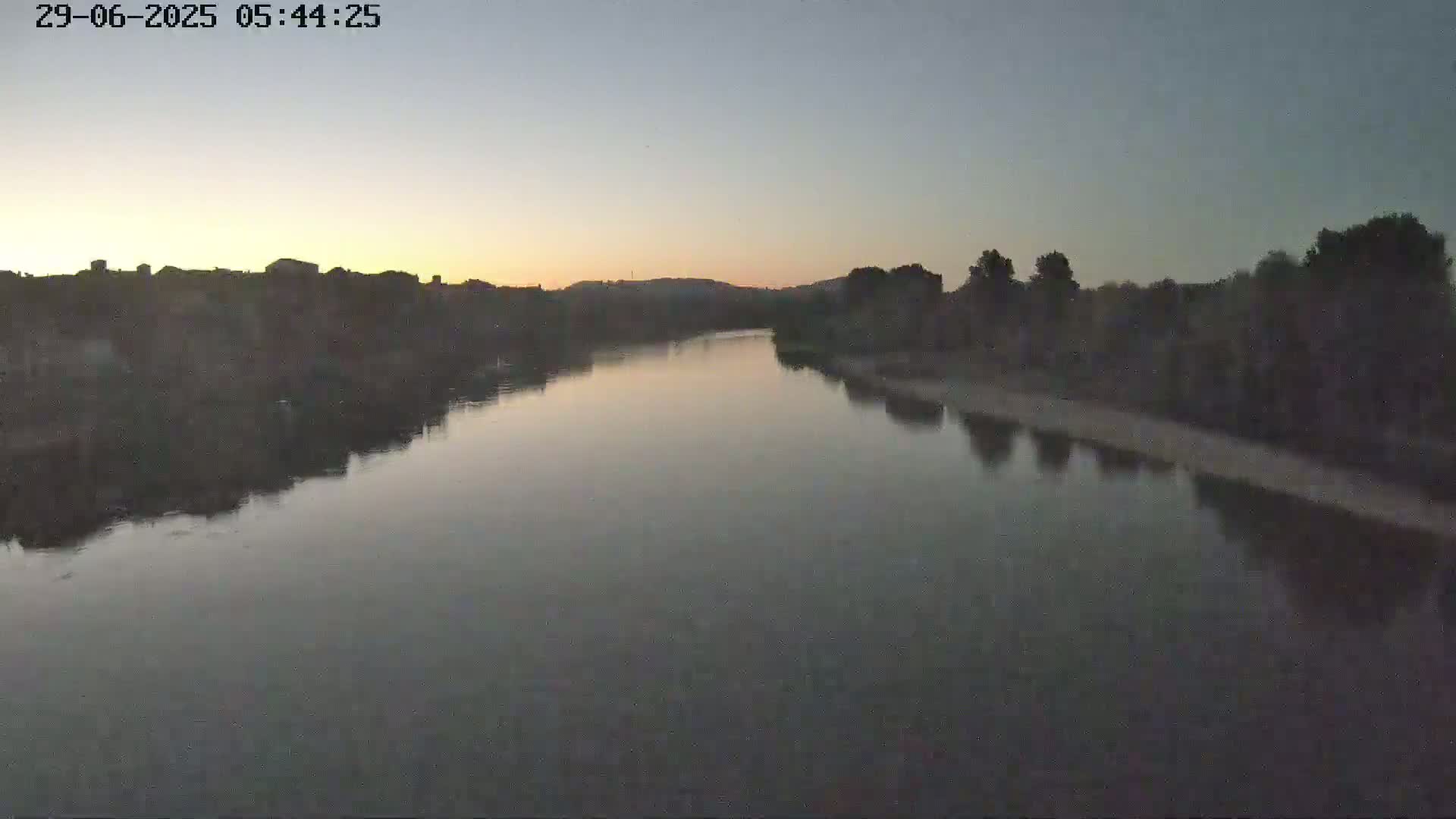 Tonneins City & Riviere Garonne River Live Cam - Marmande, Lot-et-Garonne, Nouvelle-Aquitaine, France