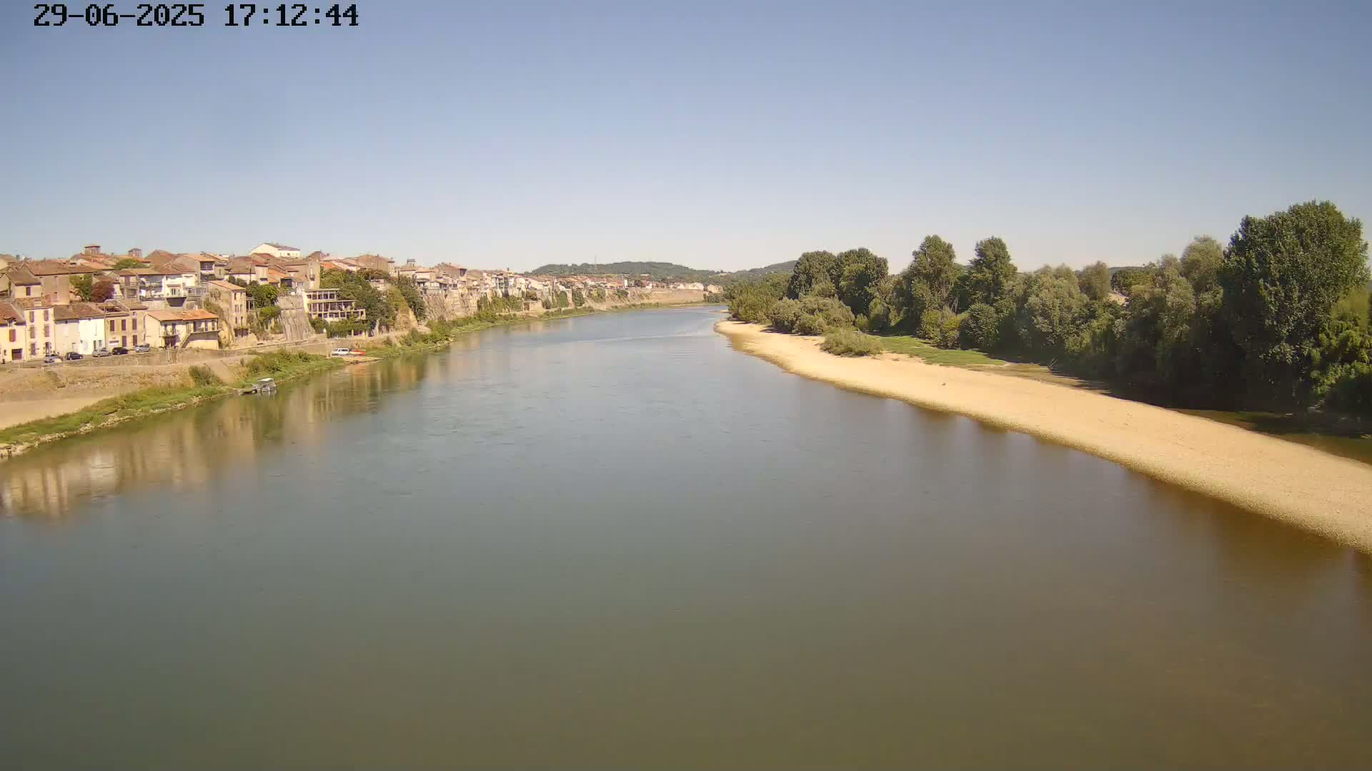 Tonneins City & Riviere Garonne River Live Cam - Marmande, Lot-et-Garonne, Nouvelle-Aquitaine, France