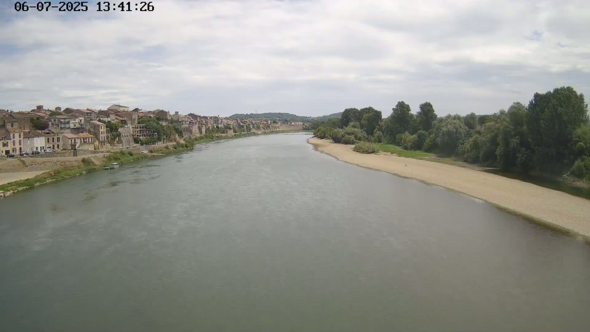 Tonneins City & Riviere Garonne River Live Cam - Marmande, Lot-et-Garonne, Nouvelle-Aquitaine, France