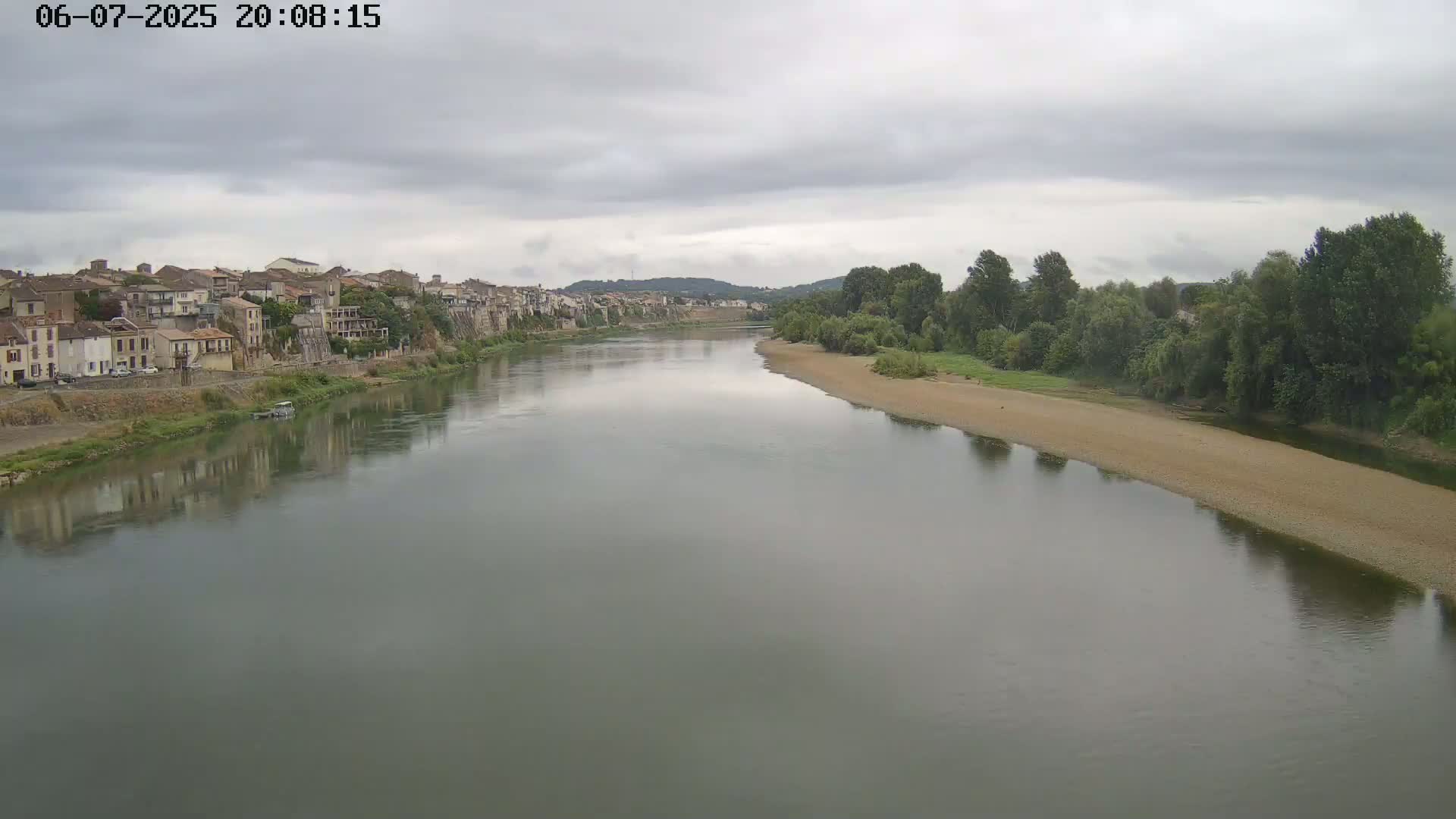Tonneins City & Riviere Garonne River Live Cam - Marmande, Lot-et-Garonne, Nouvelle-Aquitaine, France