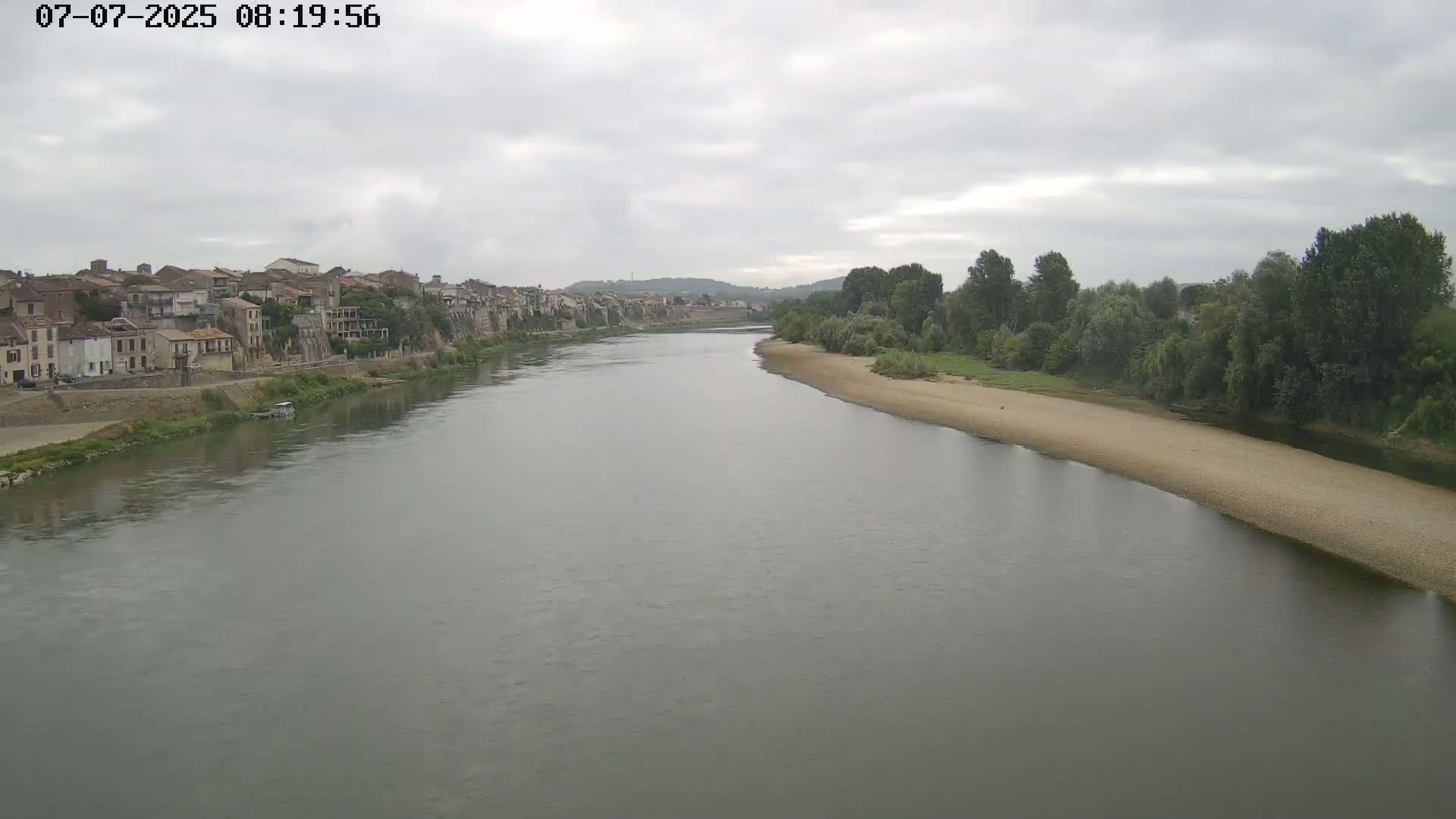 Tonneins City & Riviere Garonne River Live Cam - Marmande, Lot-et-Garonne, Nouvelle-Aquitaine, France