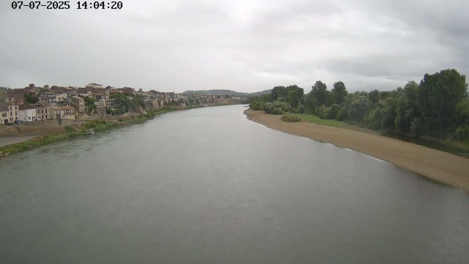 Tonneins City & Riviere Garonne River Live Cam - Marmande, Lot-et-Garonne, Nouvelle-Aquitaine, France