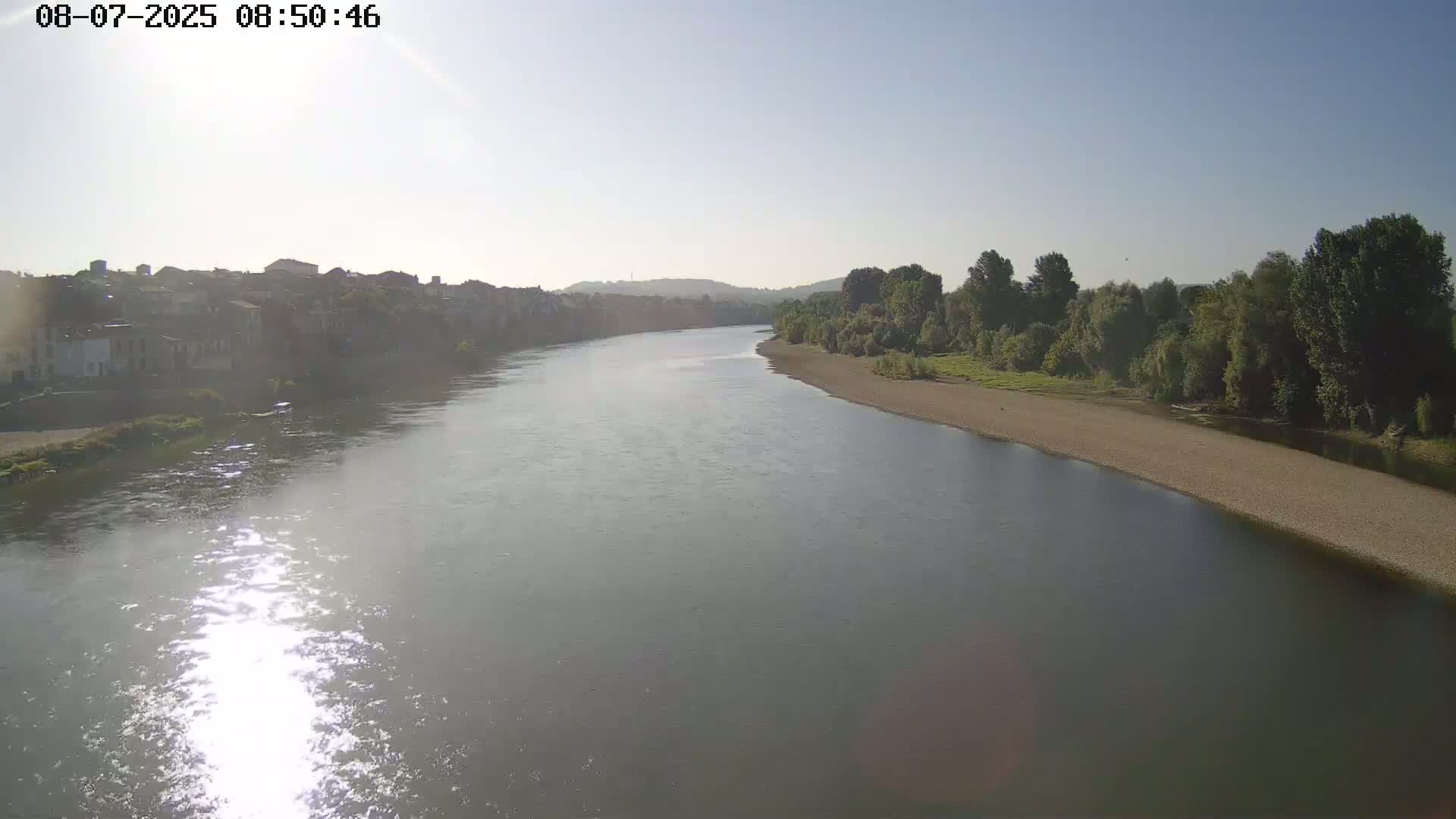 Tonneins City & Riviere Garonne River Live Cam - Marmande, Lot-et-Garonne, Nouvelle-Aquitaine, France