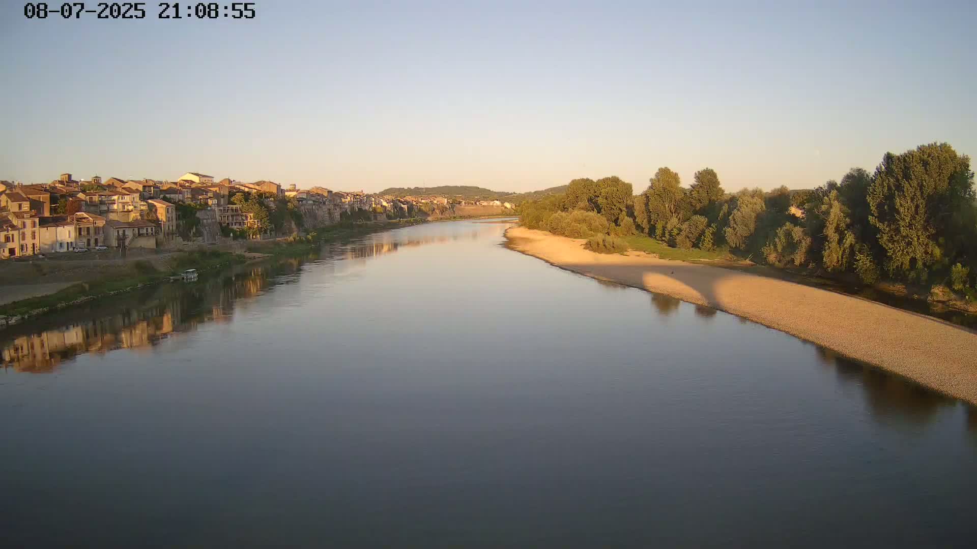 Tonneins City & Riviere Garonne River Live Cam - Marmande, Lot-et-Garonne, Nouvelle-Aquitaine, France