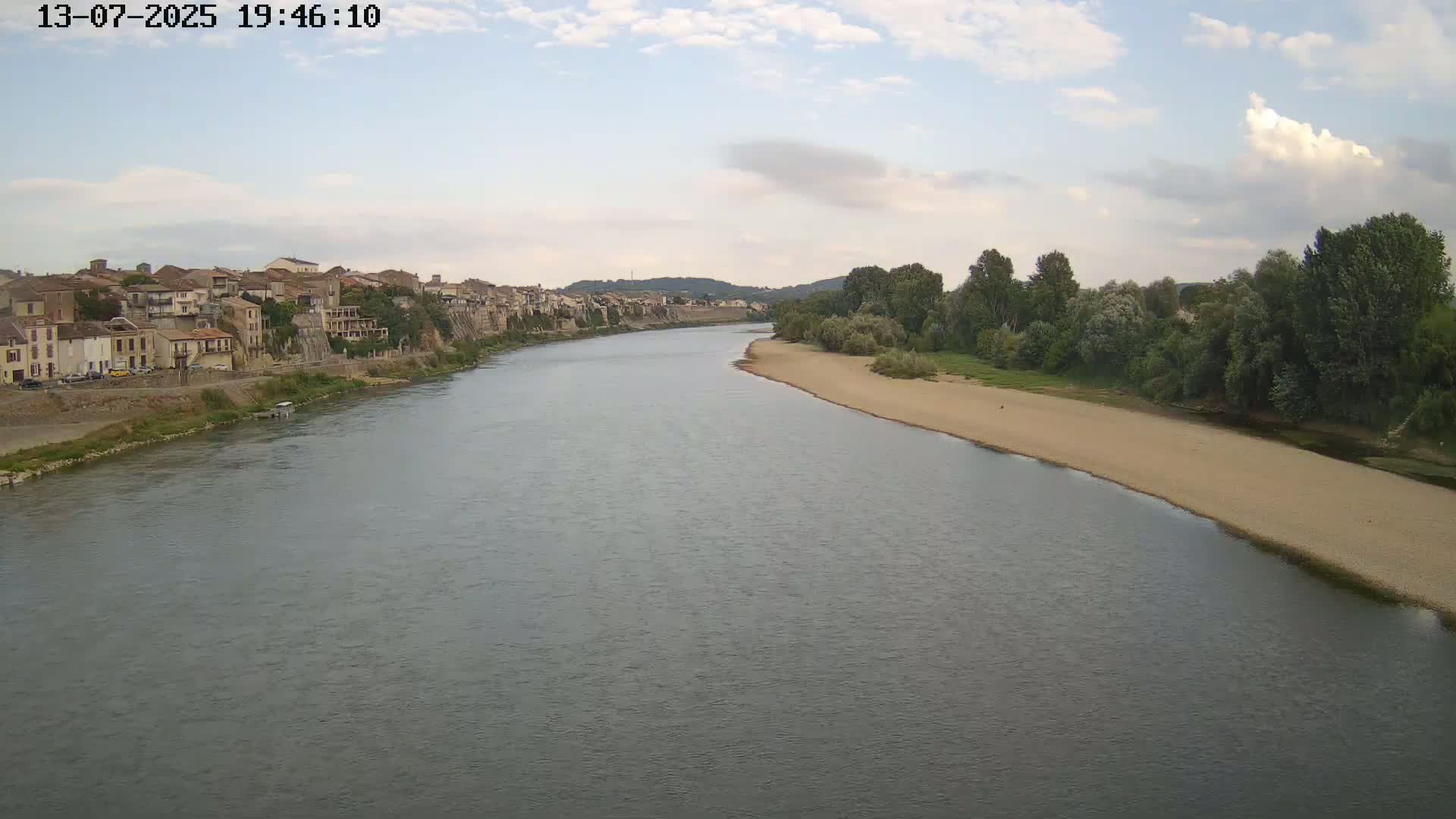 Tonneins City & Riviere Garonne River Live Cam - Marmande, Lot-et-Garonne, Nouvelle-Aquitaine, France
