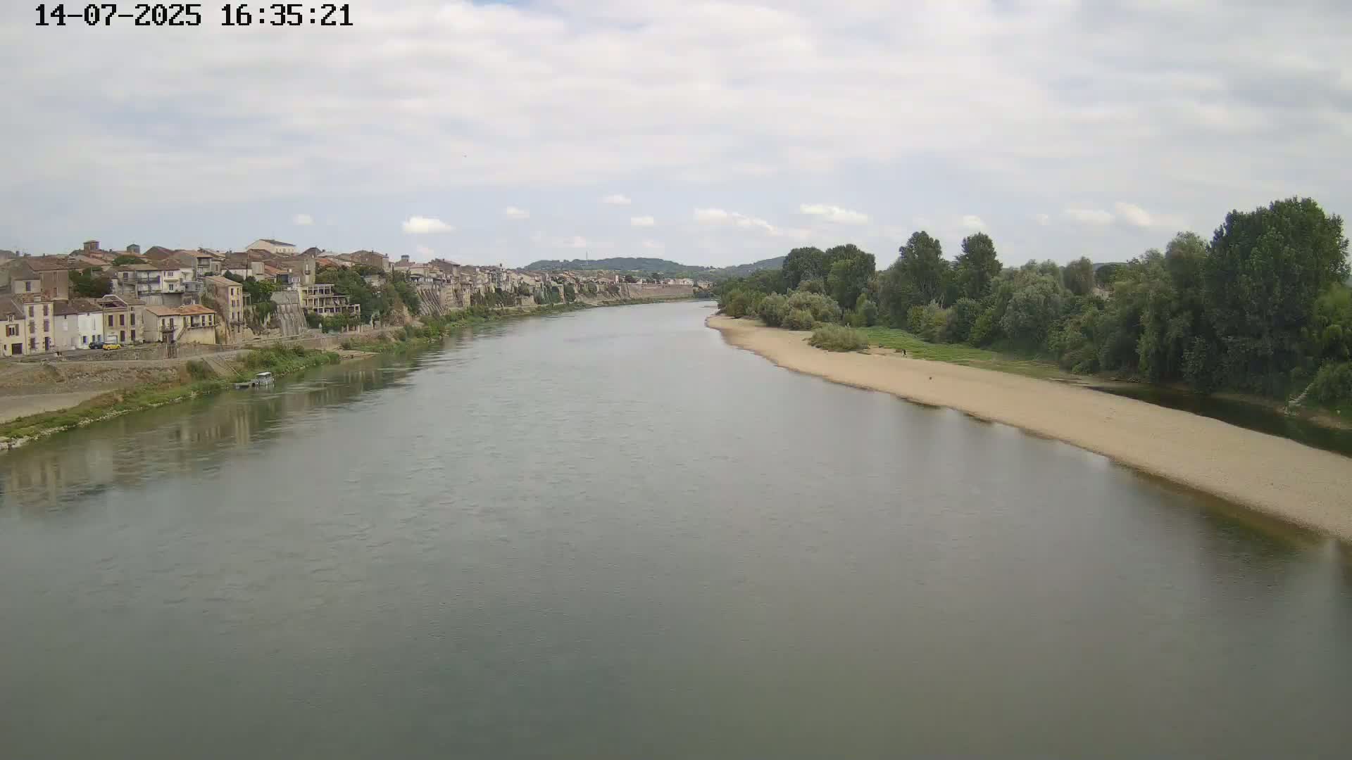 Tonneins City & Riviere Garonne River Live Cam - Marmande, Lot-et-Garonne, Nouvelle-Aquitaine, France