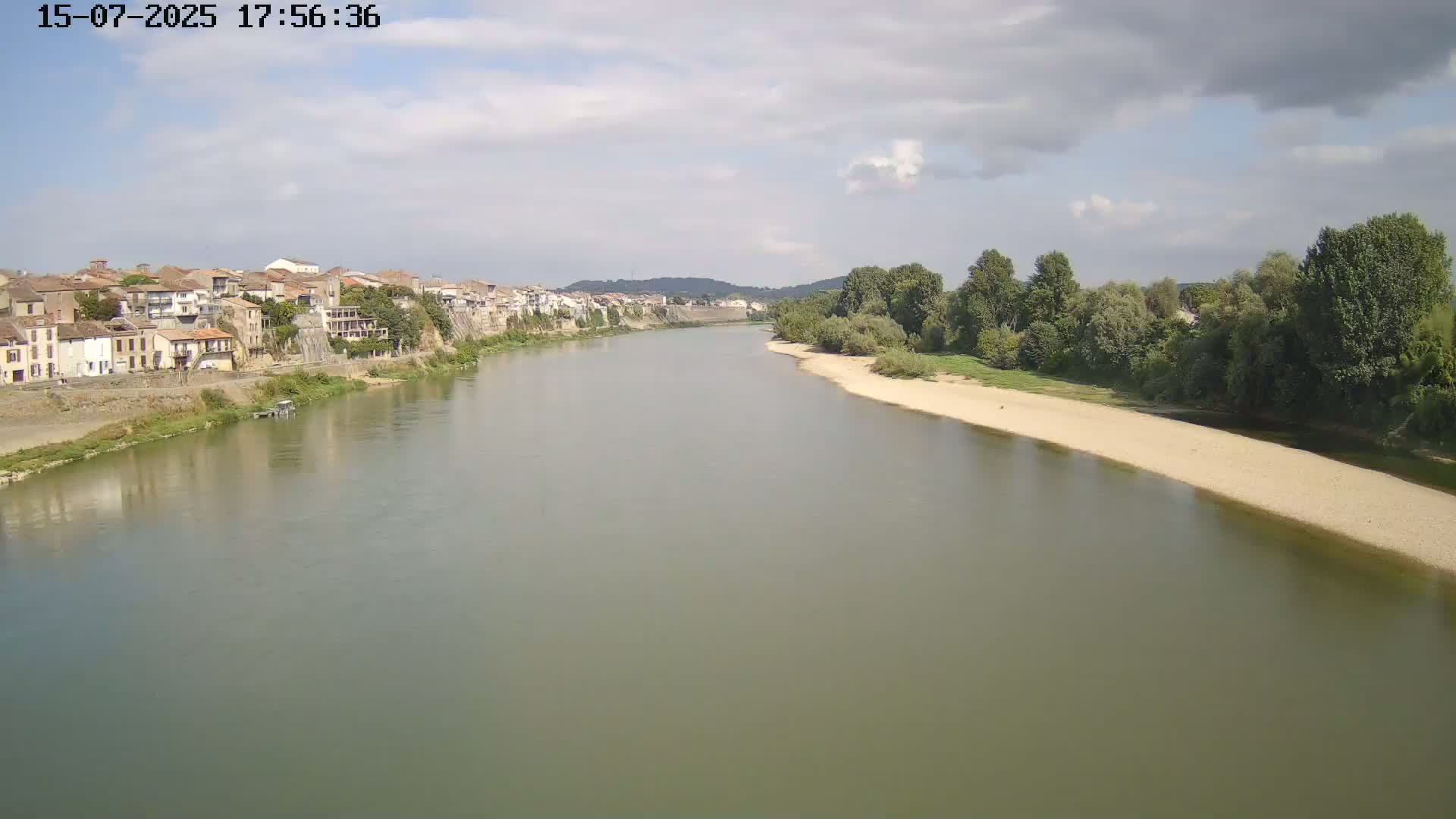 Tonneins City & Riviere Garonne River Live Cam - Marmande, Lot-et-Garonne, Nouvelle-Aquitaine, France