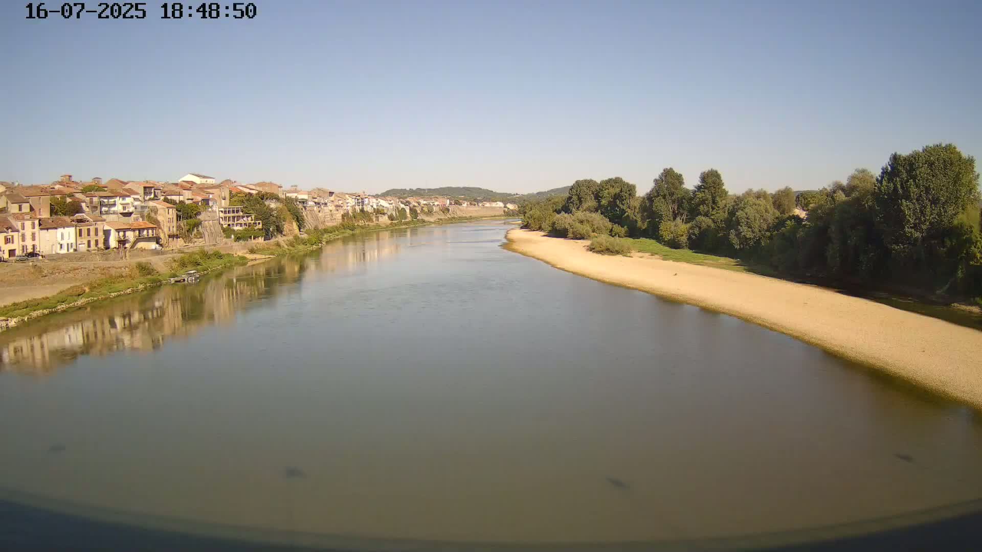 Tonneins City & Riviere Garonne River Live Cam - Marmande, Lot-et-Garonne, Nouvelle-Aquitaine, France