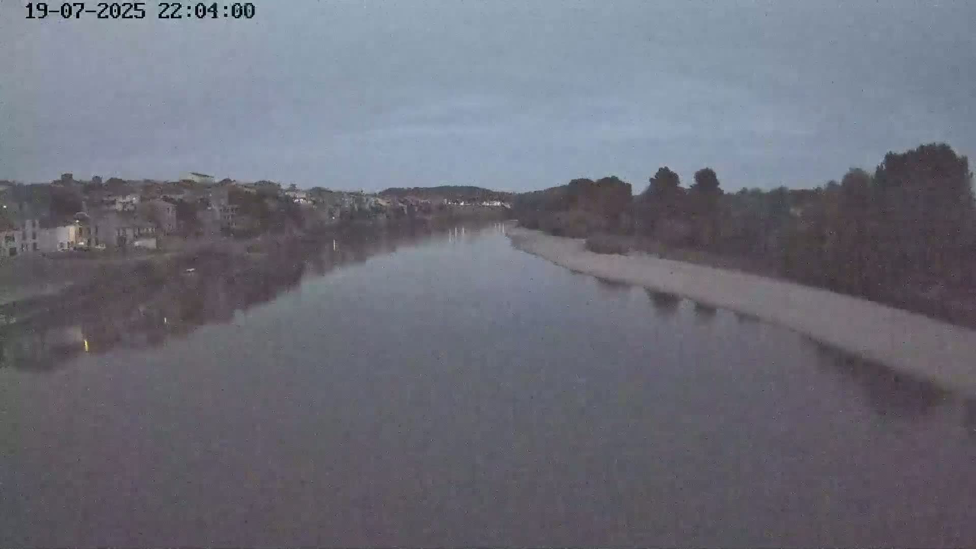 Tonneins City & Riviere Garonne River Live Cam - Marmande, Lot-et-Garonne, Nouvelle-Aquitaine, France