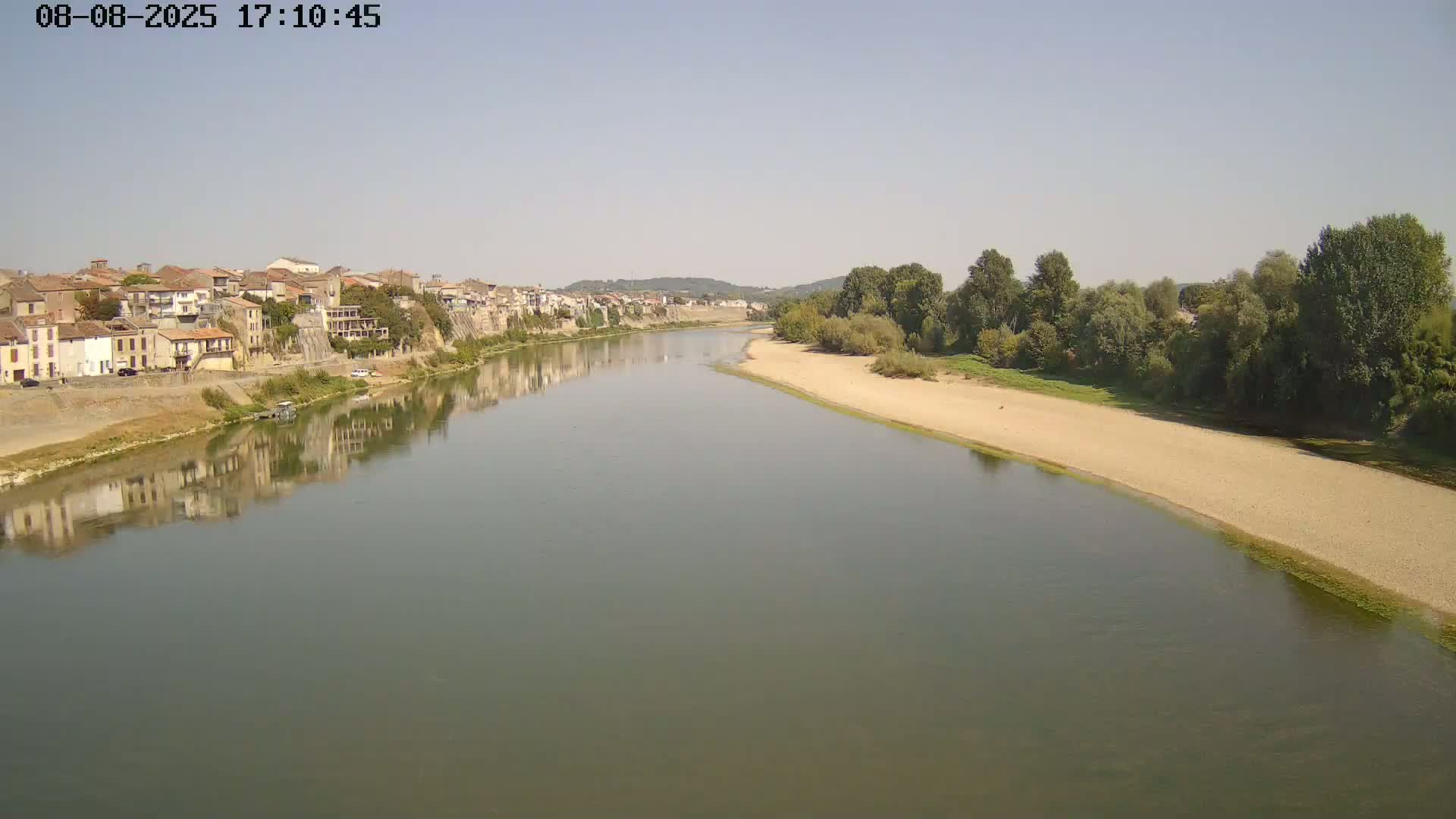 Tonneins City & Riviere Garonne River Live Cam - Marmande, Lot-et-Garonne, Nouvelle-Aquitaine, France