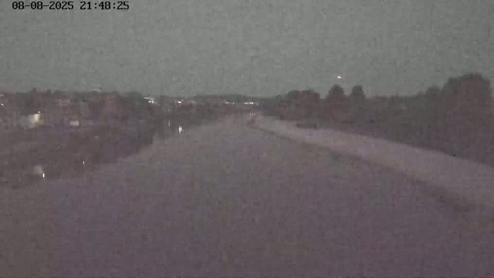 Tonneins City & Riviere Garonne River Live Cam - Marmande, Lot-et-Garonne, Nouvelle-Aquitaine, France