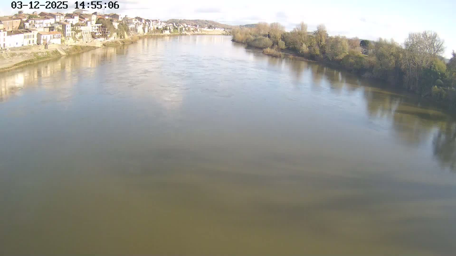 Tonneins City & Riviere Garonne River Live Cam - Marmande, Lot-et-Garonne, Nouvelle-Aquitaine, France