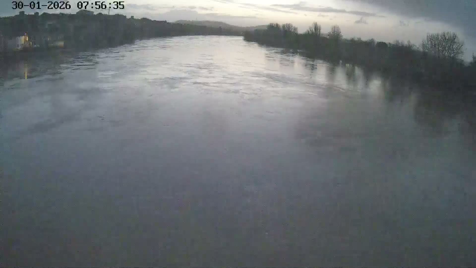 Tonneins City & Riviere Garonne River Live Cam - Marmande, Lot-et-Garonne, Nouvelle-Aquitaine, France