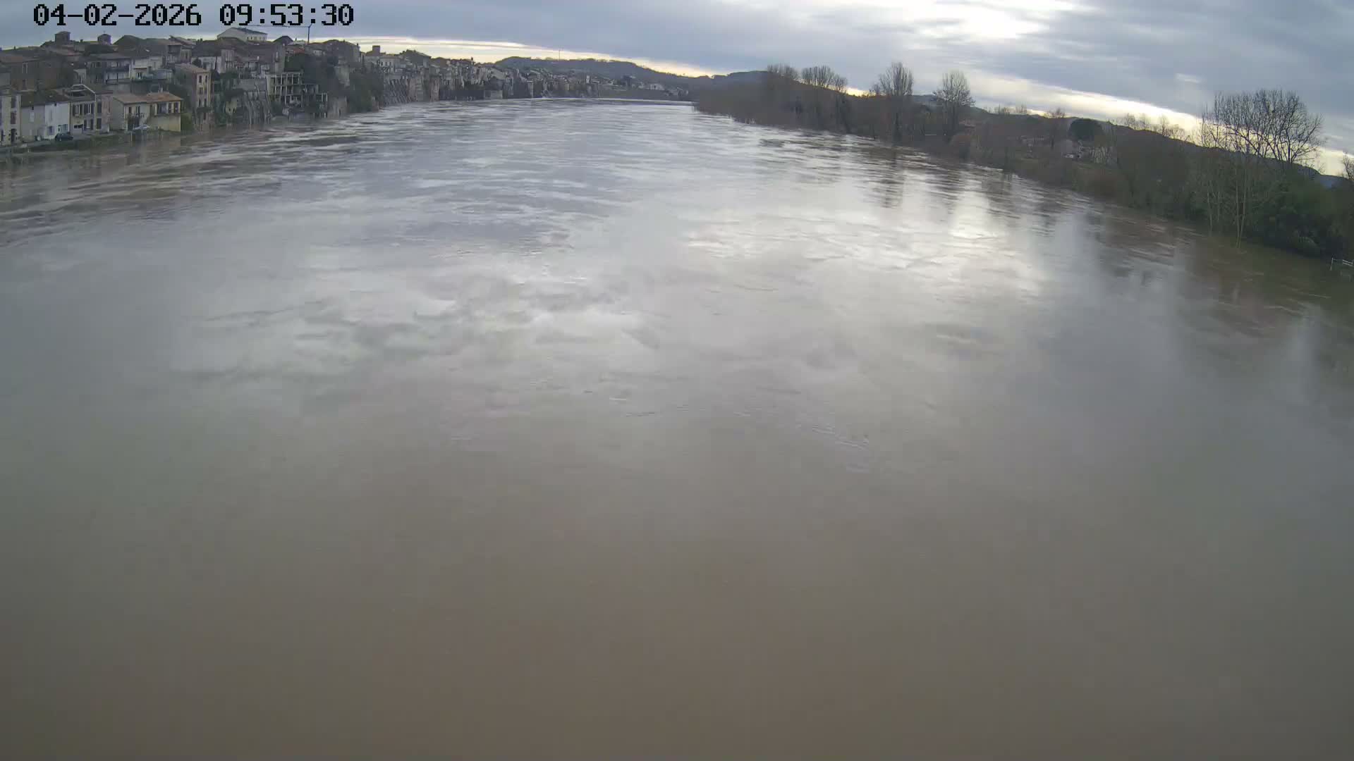 Tonneins City & Riviere Garonne River Live Cam - Marmande, Lot-et-Garonne, Nouvelle-Aquitaine, France
