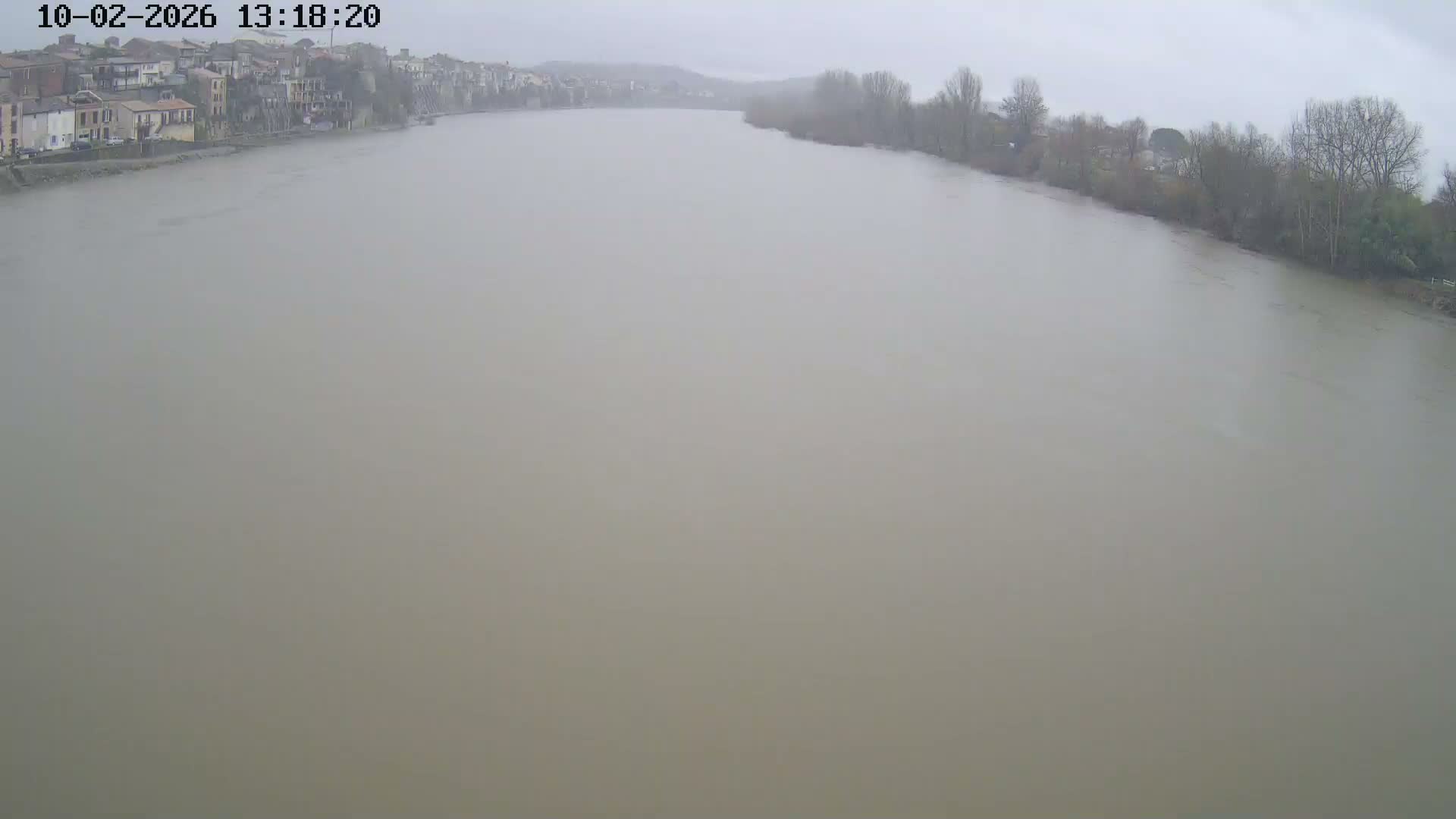 Tonneins City & Riviere Garonne River Live Cam - Marmande, Lot-et-Garonne, Nouvelle-Aquitaine, France