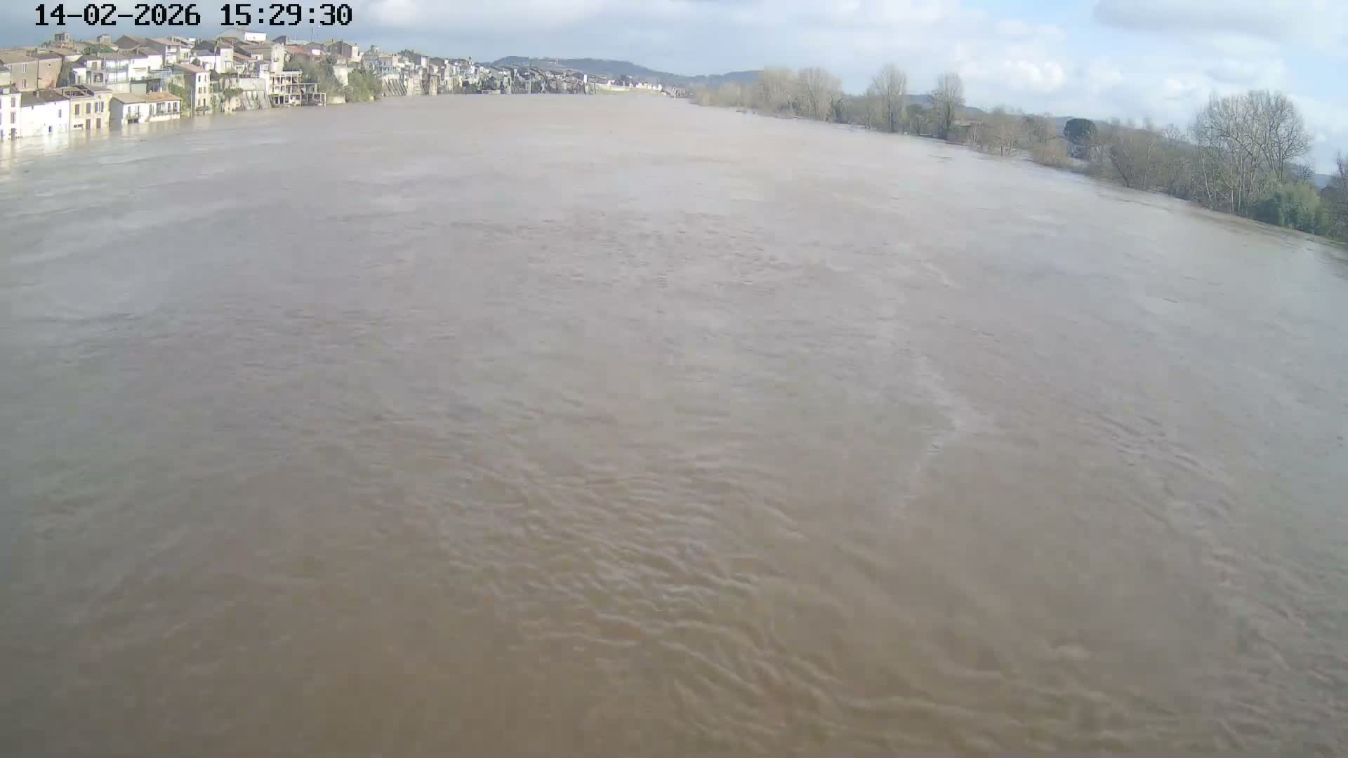 Tonneins City & Riviere Garonne River Live Cam - Marmande, Lot-et-Garonne, Nouvelle-Aquitaine, France