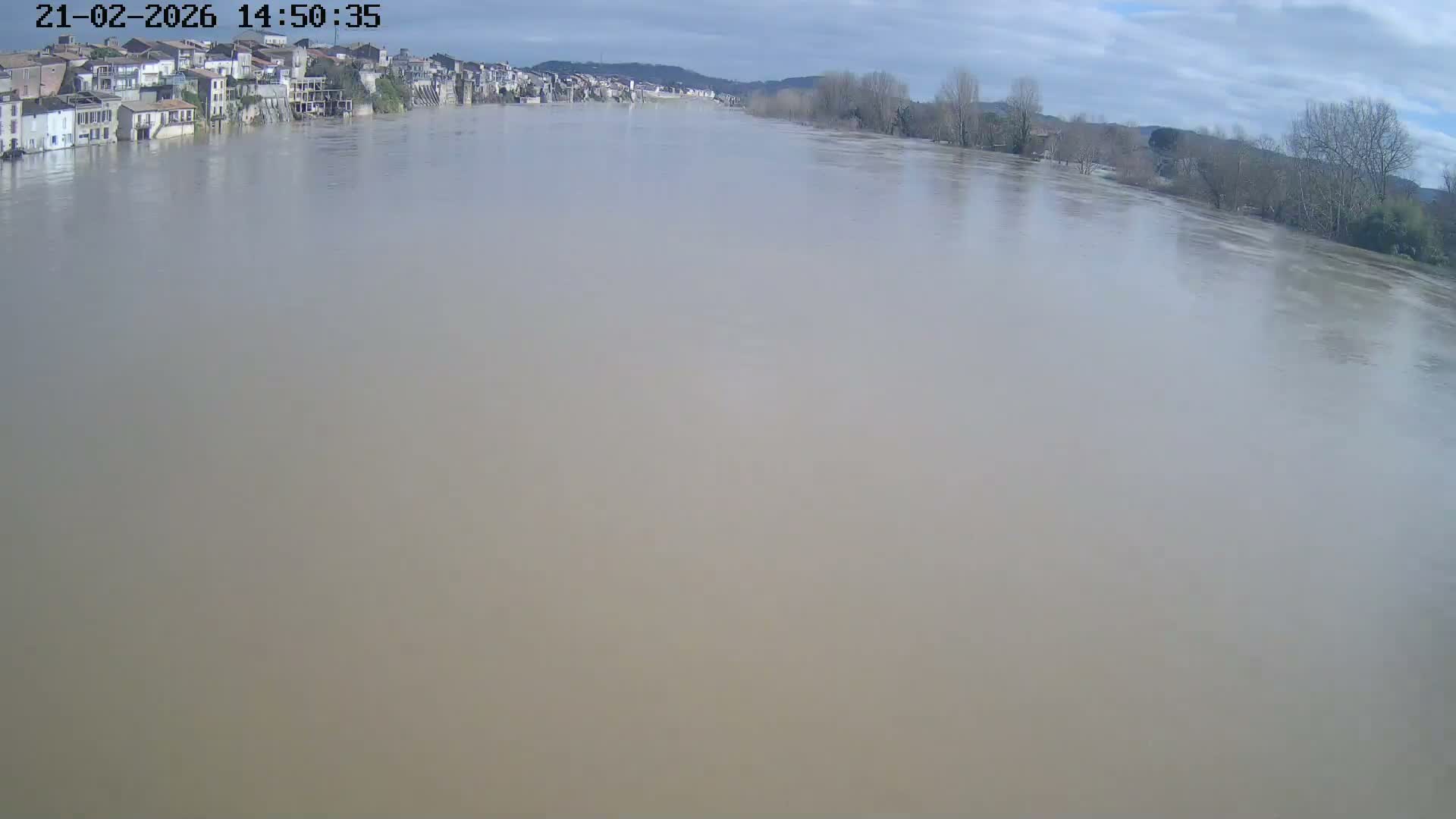 Tonneins City & Riviere Garonne River Live Cam - Marmande, Lot-et-Garonne, Nouvelle-Aquitaine, France