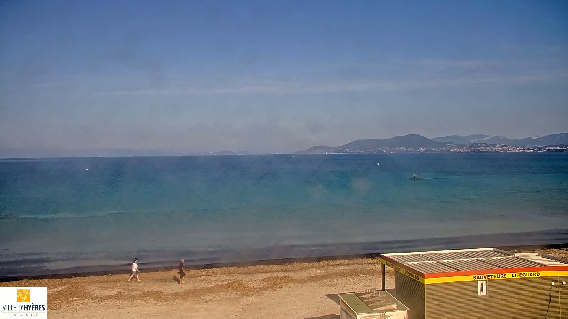 Hyeres - Plage dees Estagnets Beach Live Cam - Toulon, Var, Provence-Alpes-Cote d’Azur, France