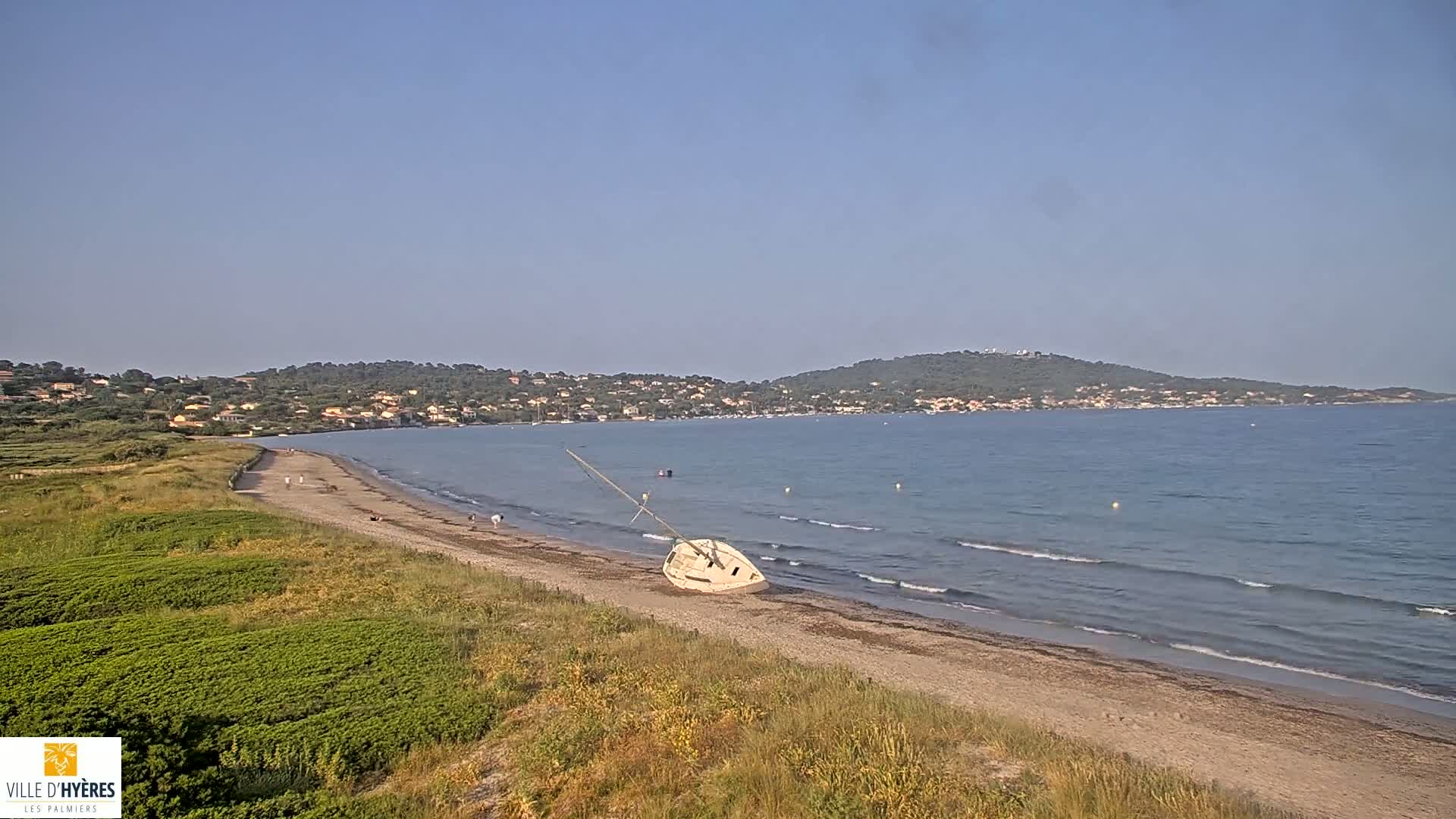Hyeres - Plage dees Estagnets Beach Live Cam - Toulon, Var, Provence-Alpes-Cote d’Azur, France