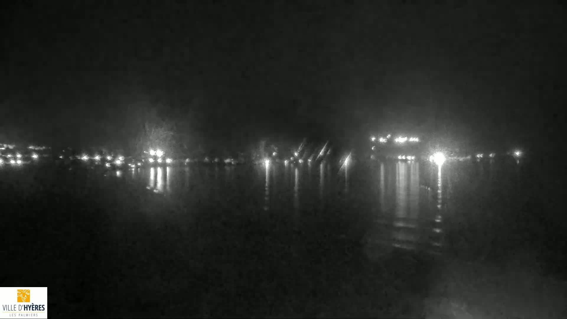 Hyeres - Plage dees Estagnets Beach Live Cam - Toulon, Var, Provence-Alpes-Cote d’Azur, France