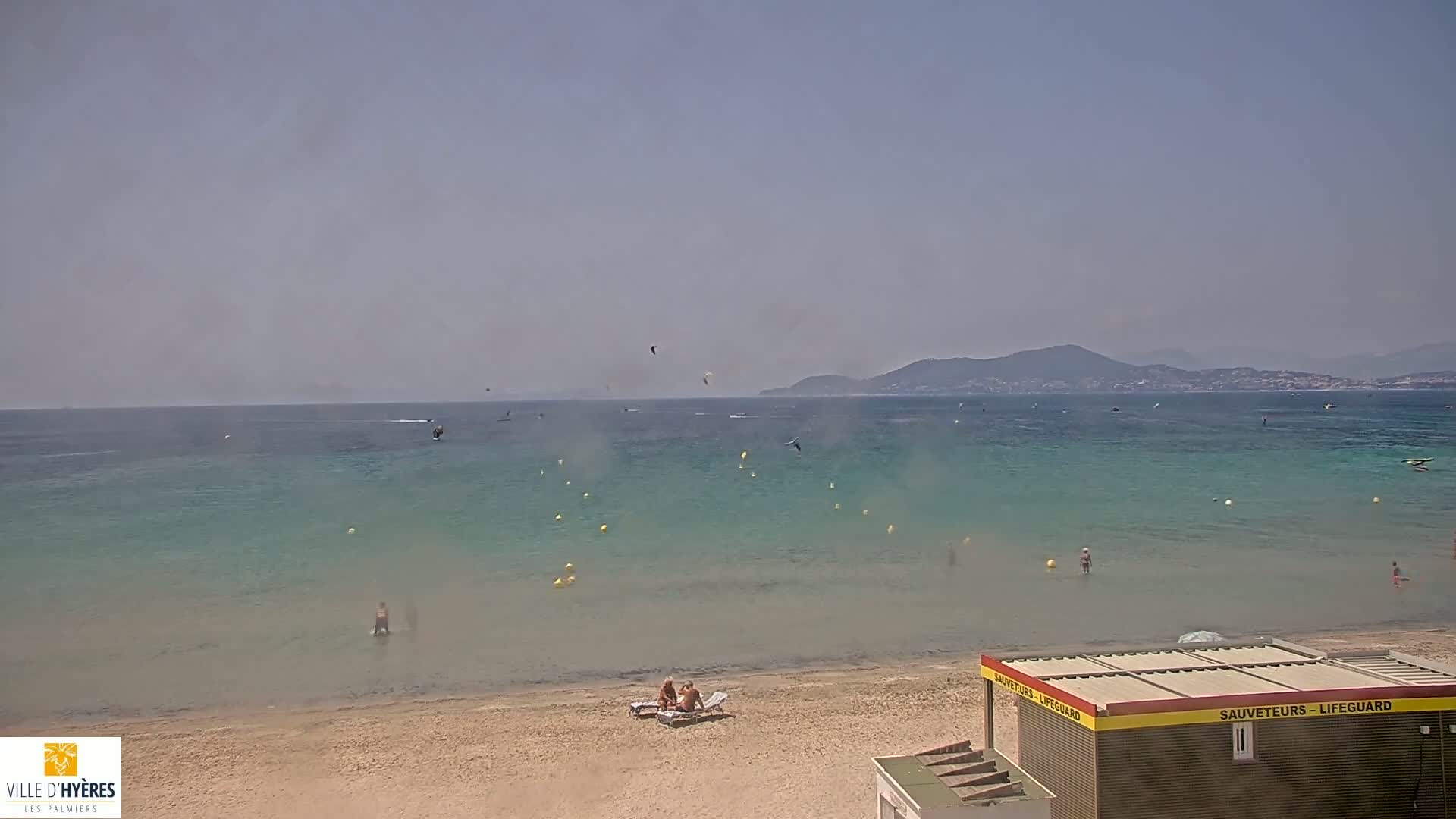 Hyeres - Plage dees Estagnets Beach Live Cam - Toulon, Var, Provence-Alpes-Cote d’Azur, France